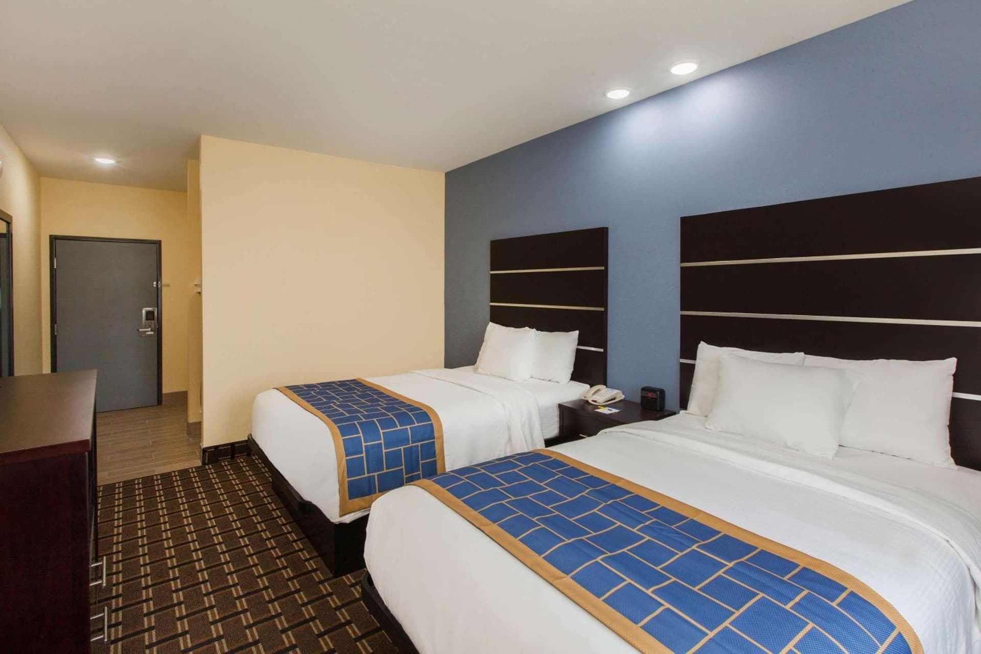 Days Inn by Wyndham Baton Rouge Airport gallery photo in Baton Rouge, LA — image 17