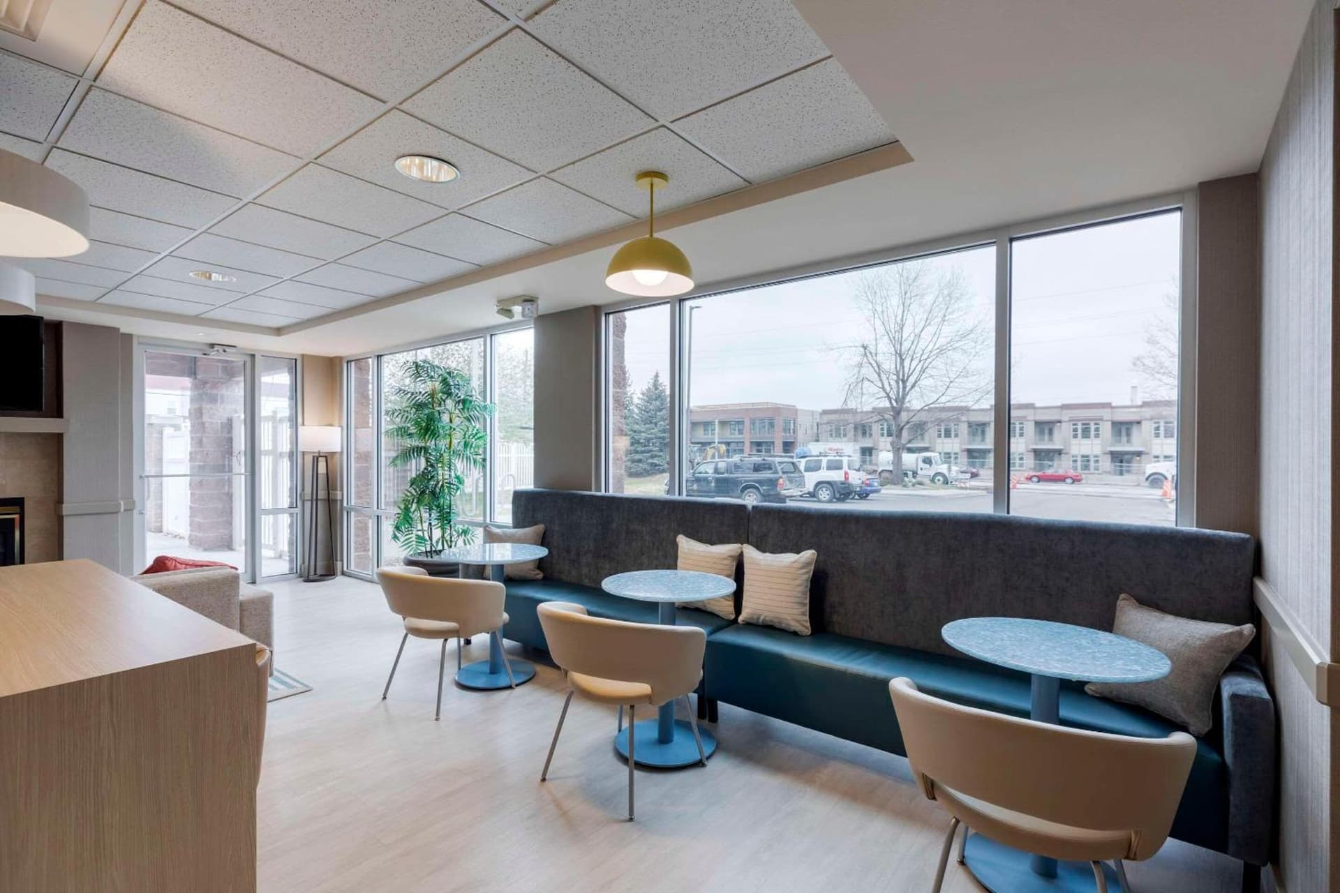 Comfort Inn & Suites Boulder gallery photo in Boulder, CO — image 32