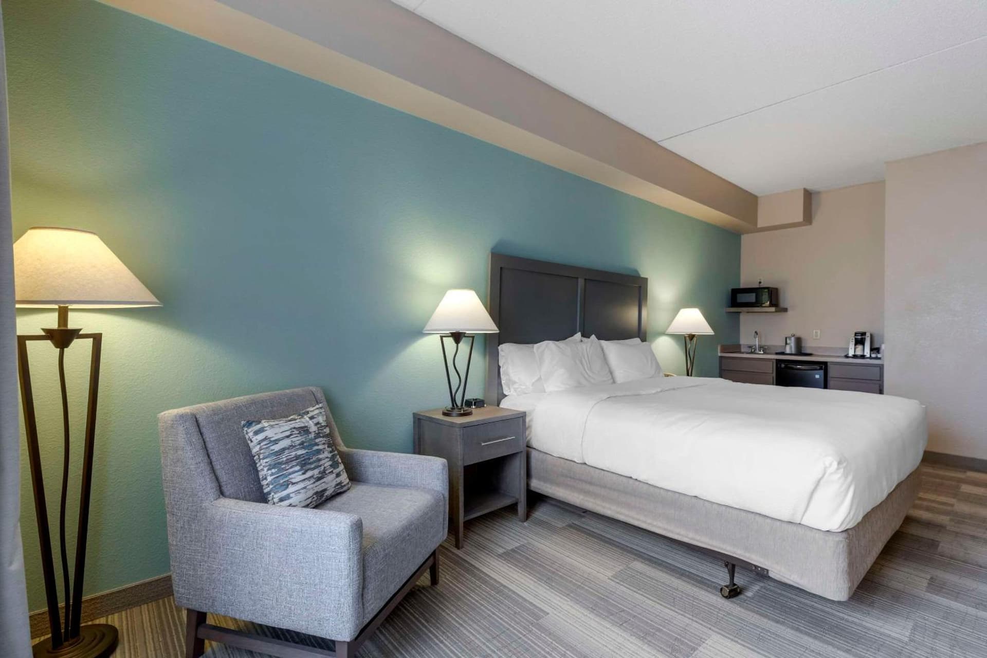 Comfort Inn & Suites Boulder gallery photo in Boulder, CO — image 49