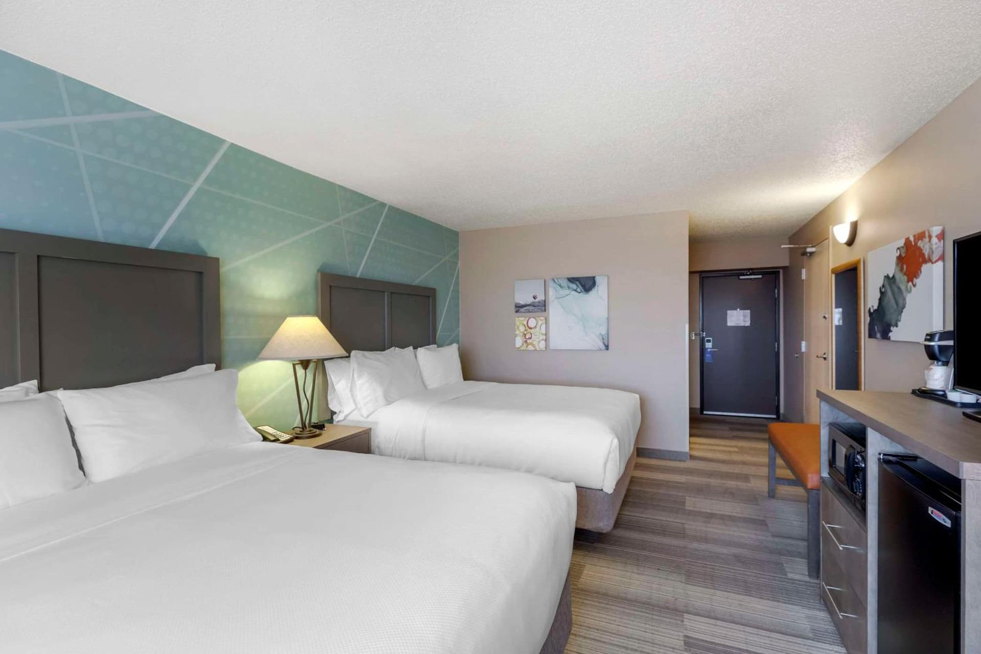 Comfort Inn & Suites Boulder gallery photo in Boulder, CO — image 65