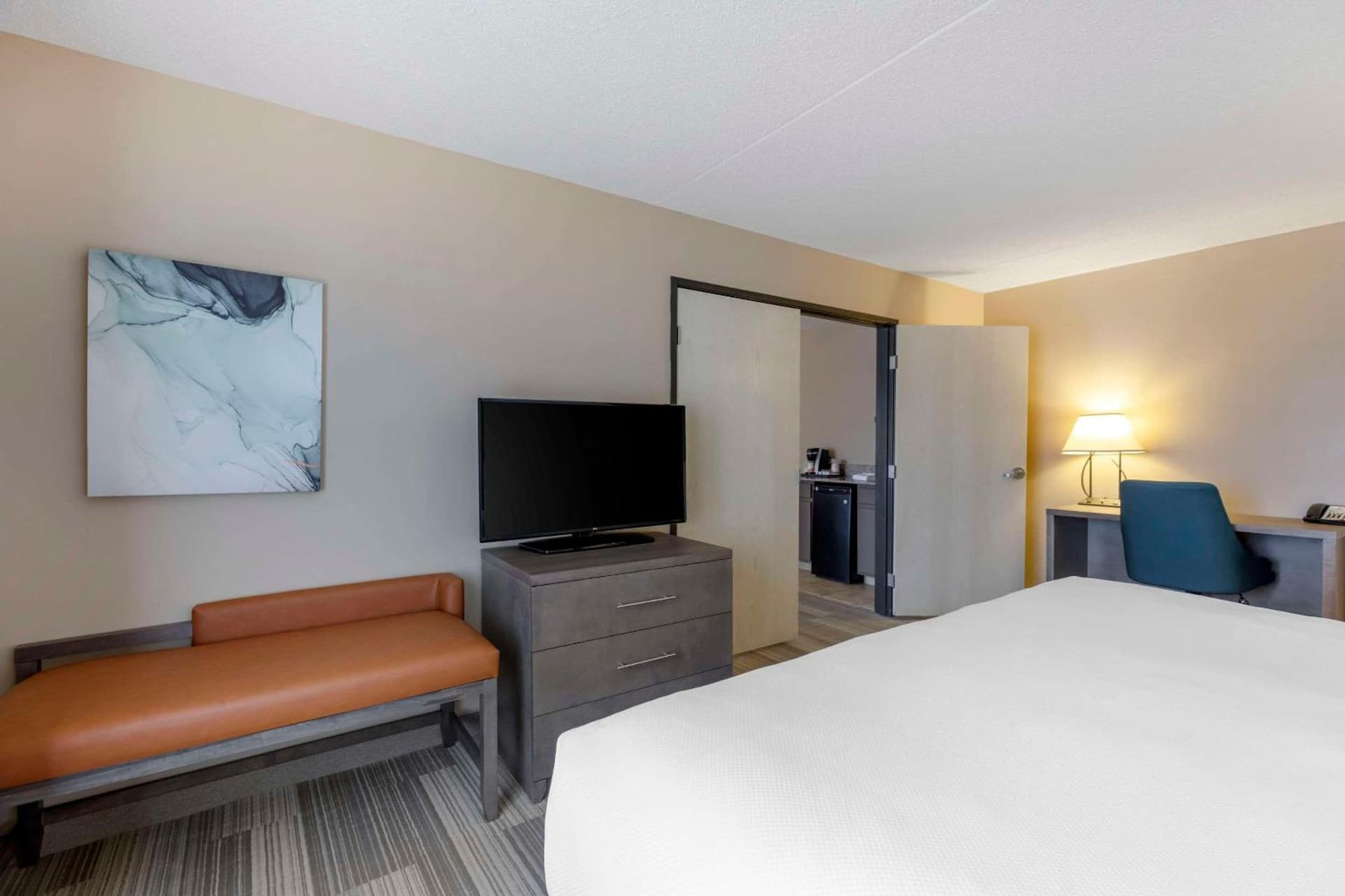 Comfort Inn & Suites Boulder gallery photo in Boulder, CO — image 24