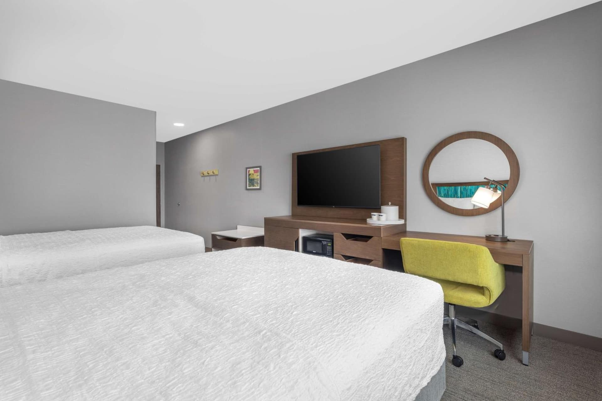 Hampton Inn & Suites Bakersfield Central gallery photo in Bakersfield, CA — image 45