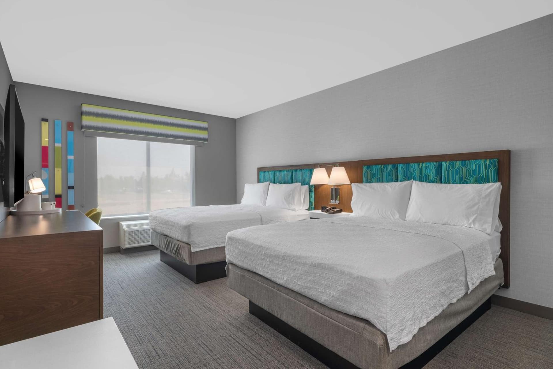 Hampton Inn & Suites Bakersfield Central gallery photo in Bakersfield, CA — image 11