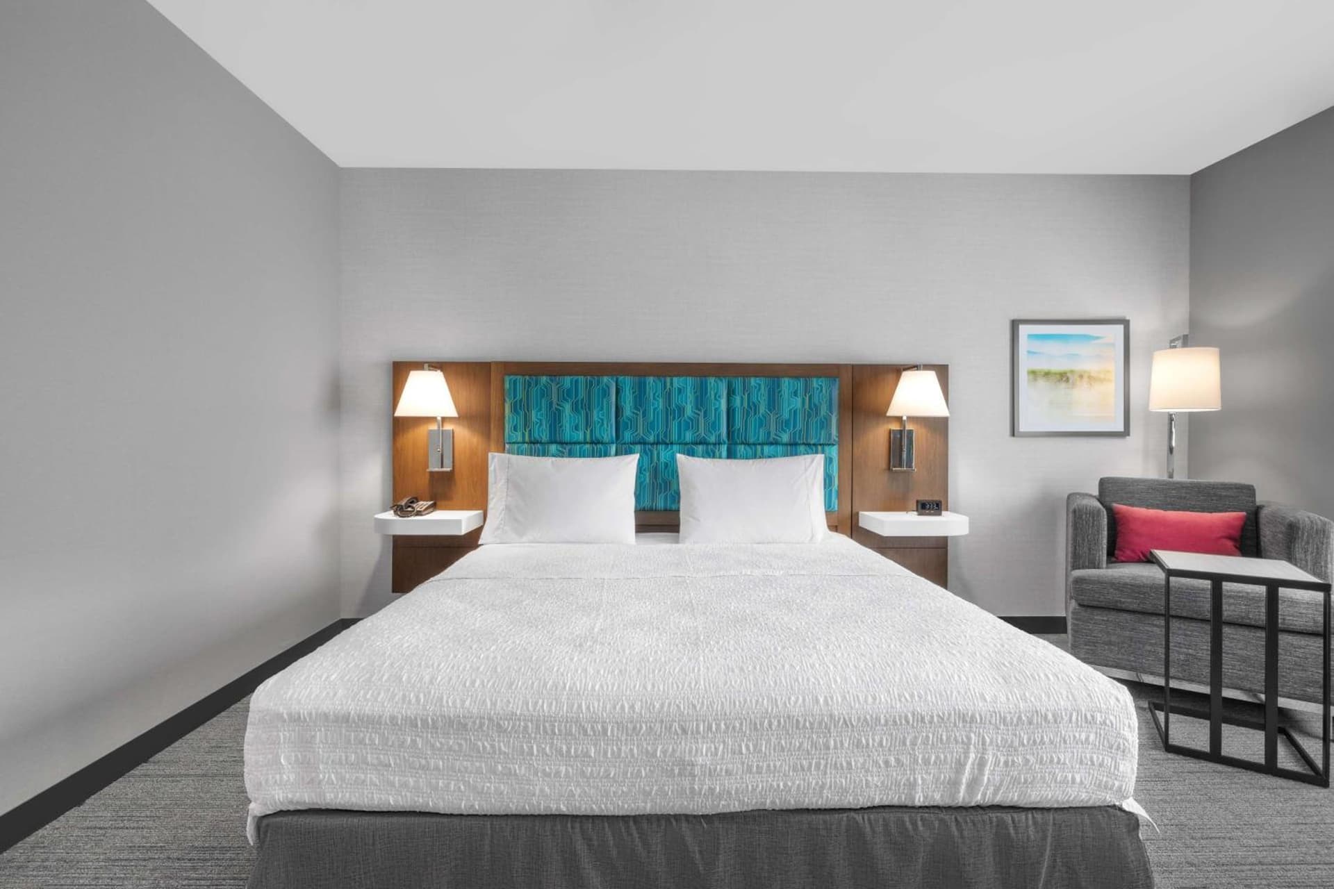 Hampton Inn & Suites Bakersfield Central gallery photo in Bakersfield, CA — image 13