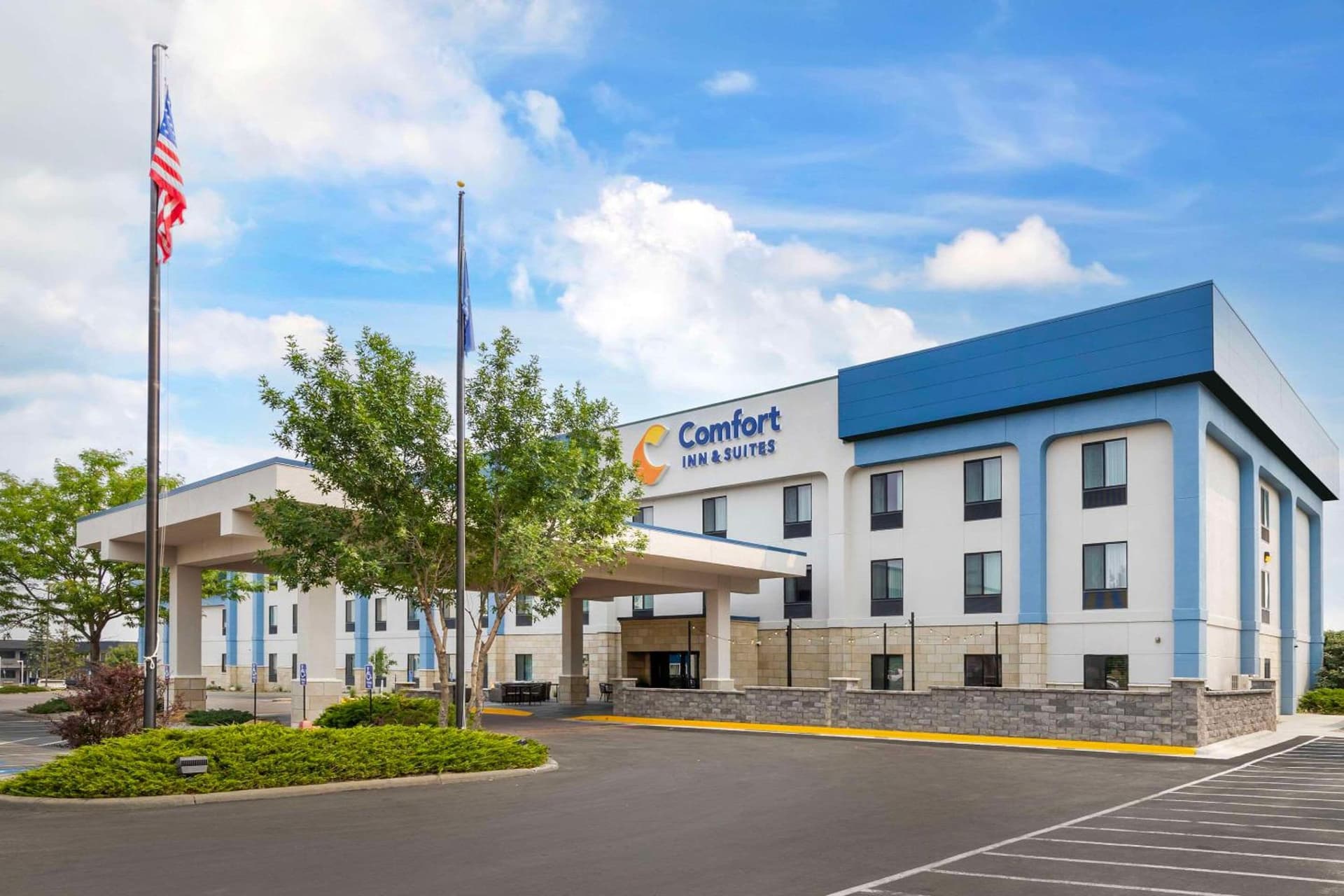 Comfort Inn & Suites Rapid City near Mt Rushmore interior in Rapid City, SD — gallery photo 2
