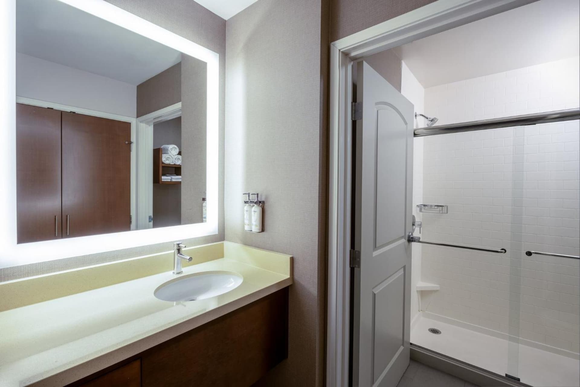 Staybridge Suites - Gilbert - East Mesa by IHG gallery photo in Gilbert, AZ — image 28