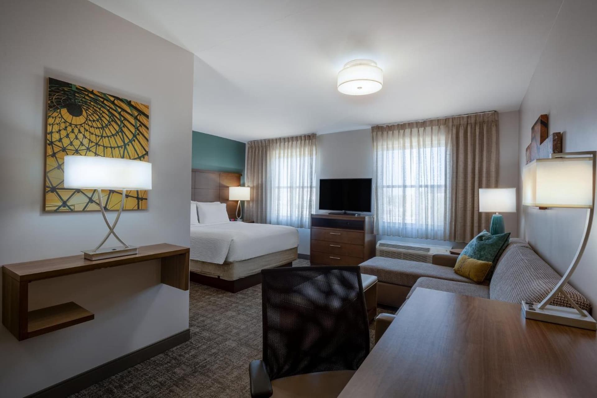 Staybridge Suites - Gilbert - East Mesa by IHG interior in Gilbert, AZ — gallery photo 2