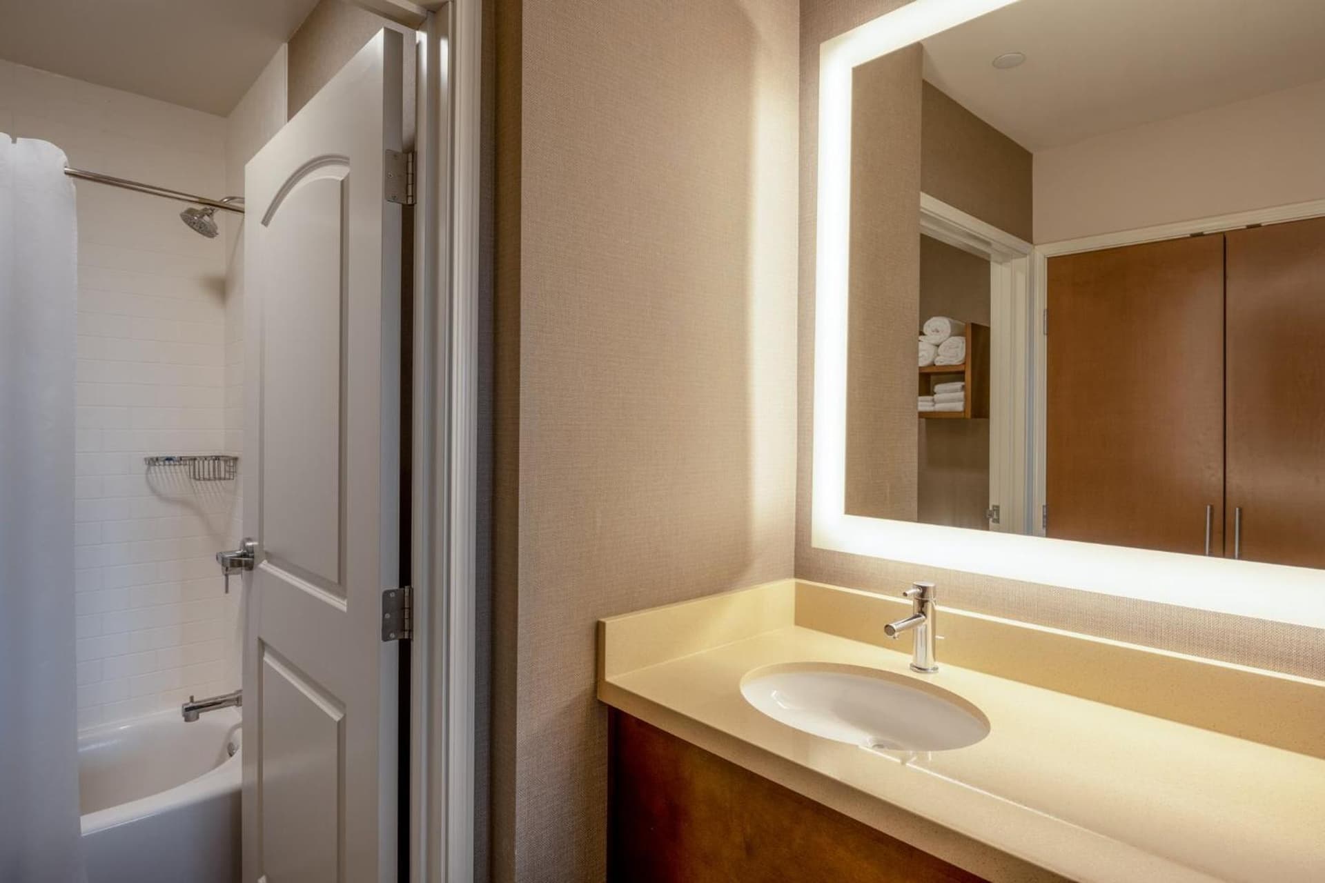 Staybridge Suites - Gilbert - East Mesa by IHG gallery photo in Gilbert, AZ — image 49