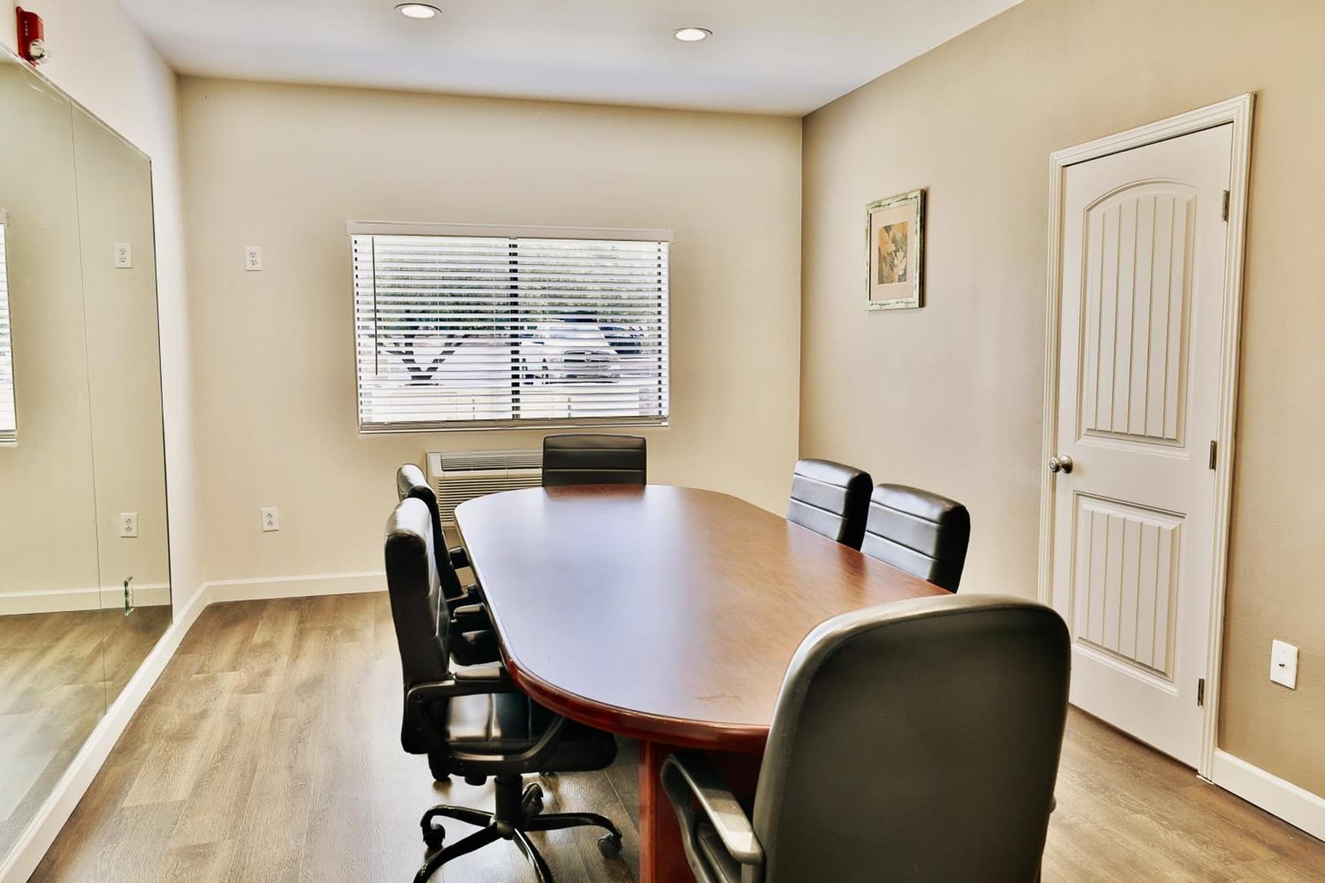 Baymont by Wyndham Tucson Airport gallery photo in Tucson, AZ — image 60