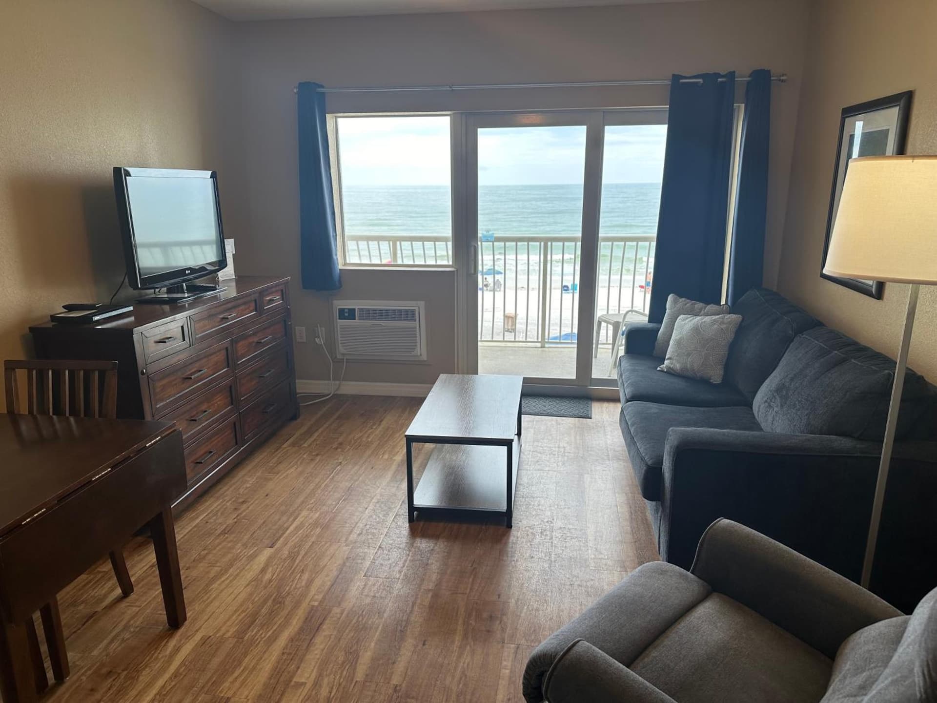 Shoreline Island Resort - Exclusively Adult gallery photo in St Pete Beach, FL — image 25