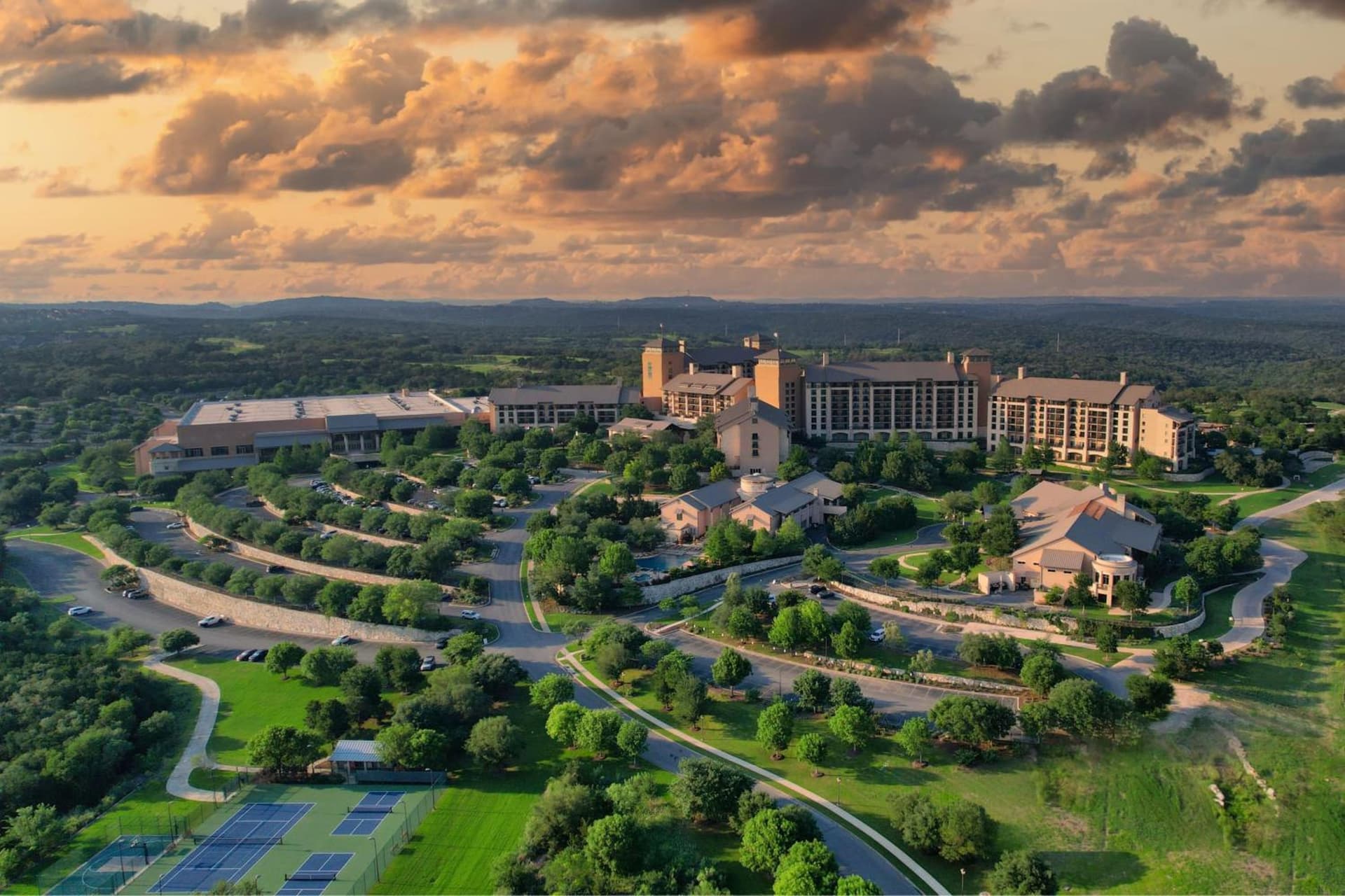 JW Marriott San Antonio Hill Country Resort & Spa gallery photo in San Antonio, TX — image 211