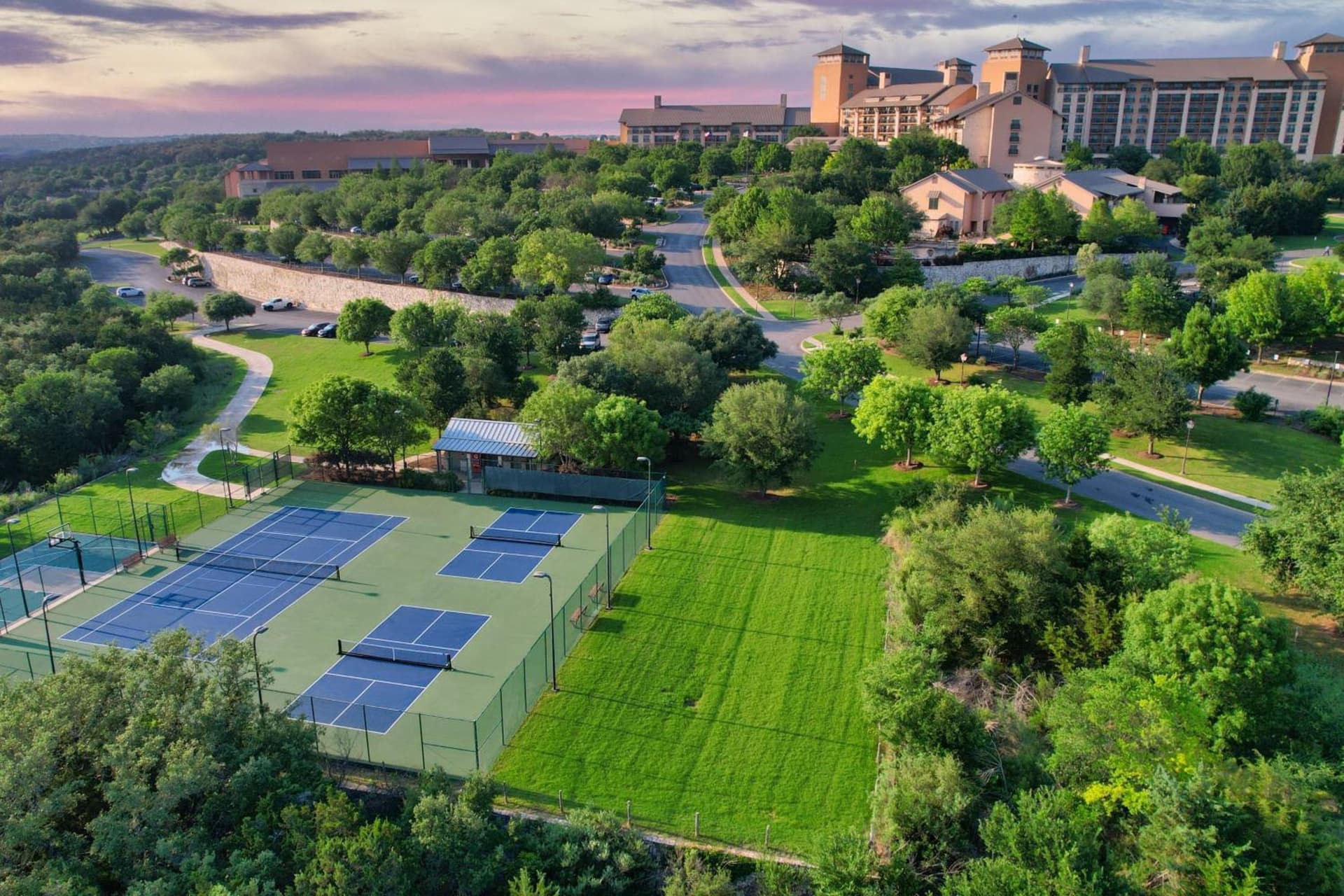 JW Marriott San Antonio Hill Country Resort & Spa gallery photo in San Antonio, TX — image 126