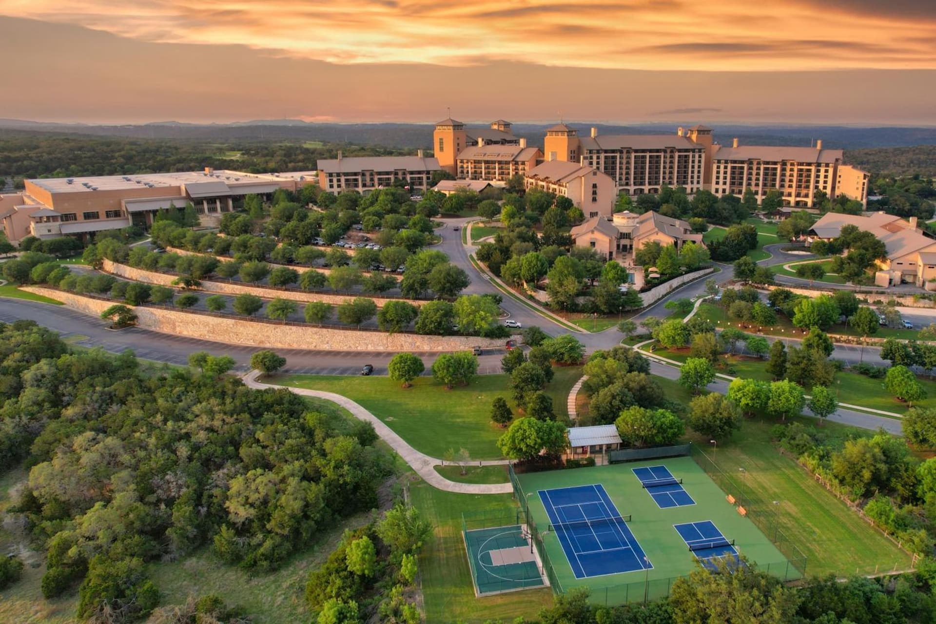 JW Marriott San Antonio Hill Country Resort & Spa gallery photo in San Antonio, TX — image 87
