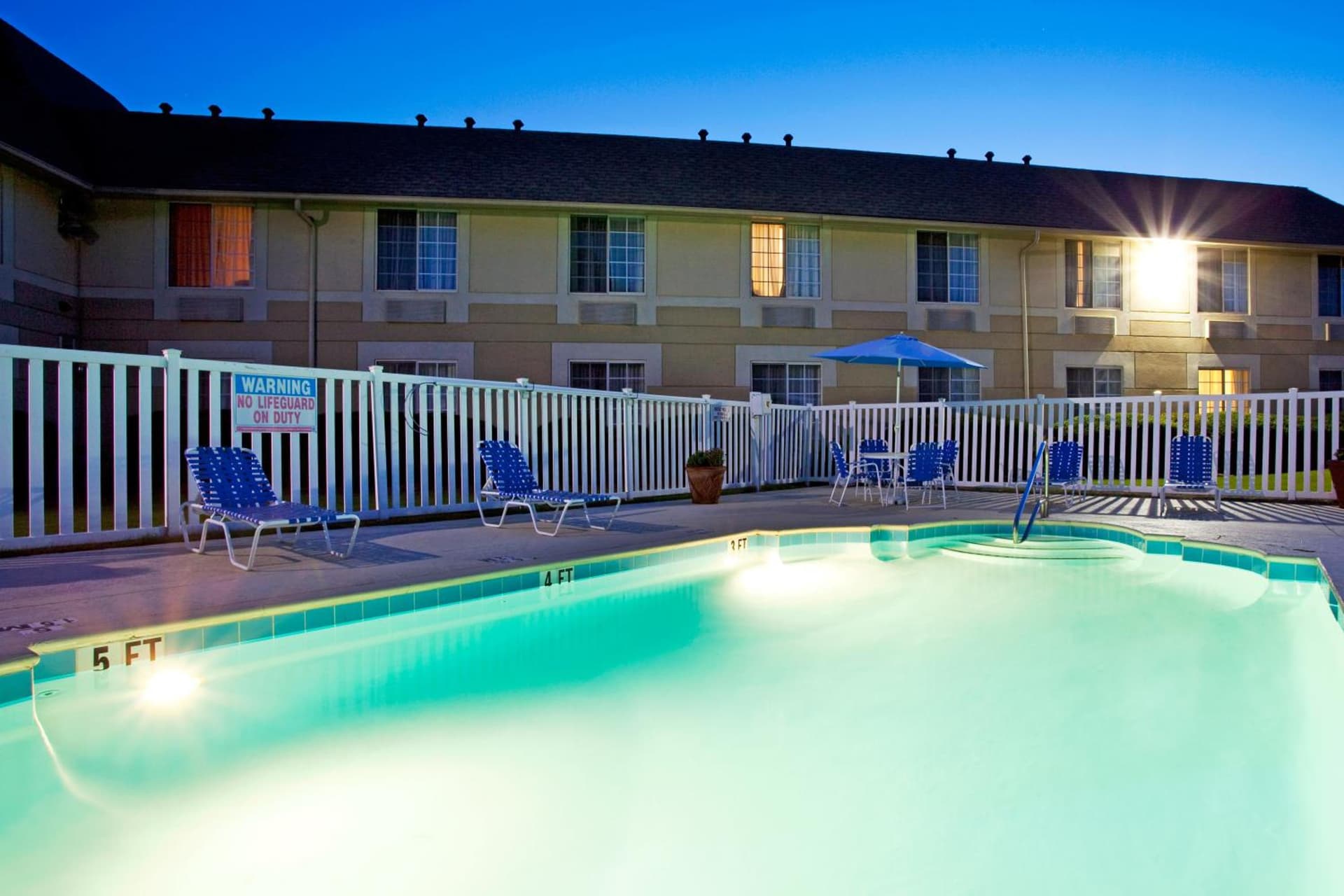 Baymont Inn & Suites by Wyndham Braselton gallery photo in Braselton, GA — image 6