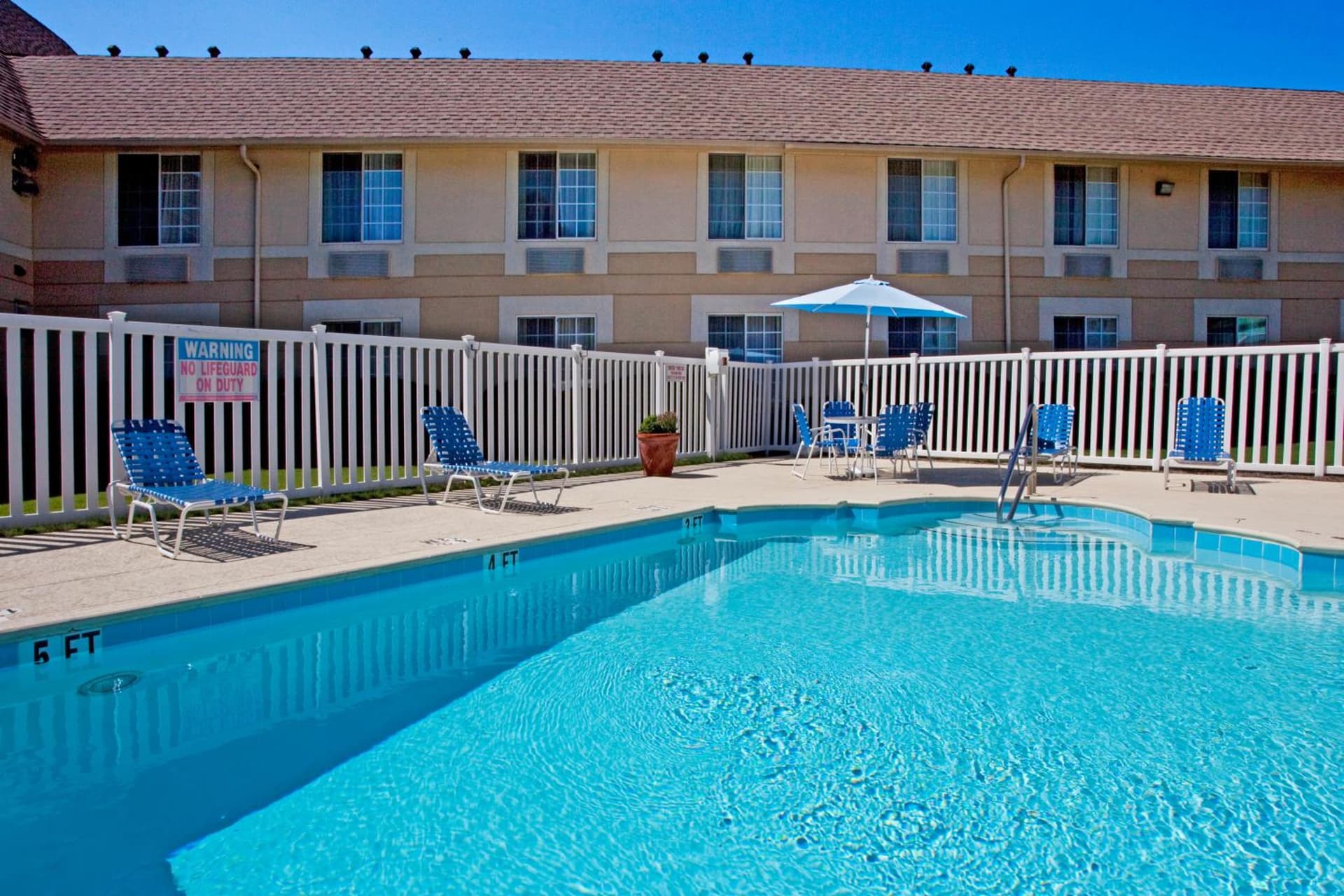 Baymont Inn & Suites by Wyndham Braselton gallery photo in Braselton, GA — image 13