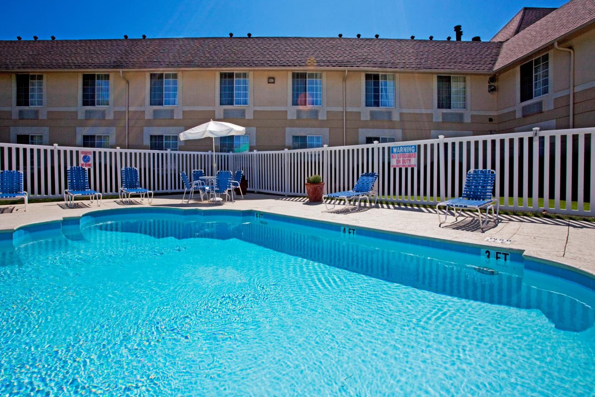 Baymont Inn & Suites by Wyndham Braselton gallery photo in Braselton, GA — image 12