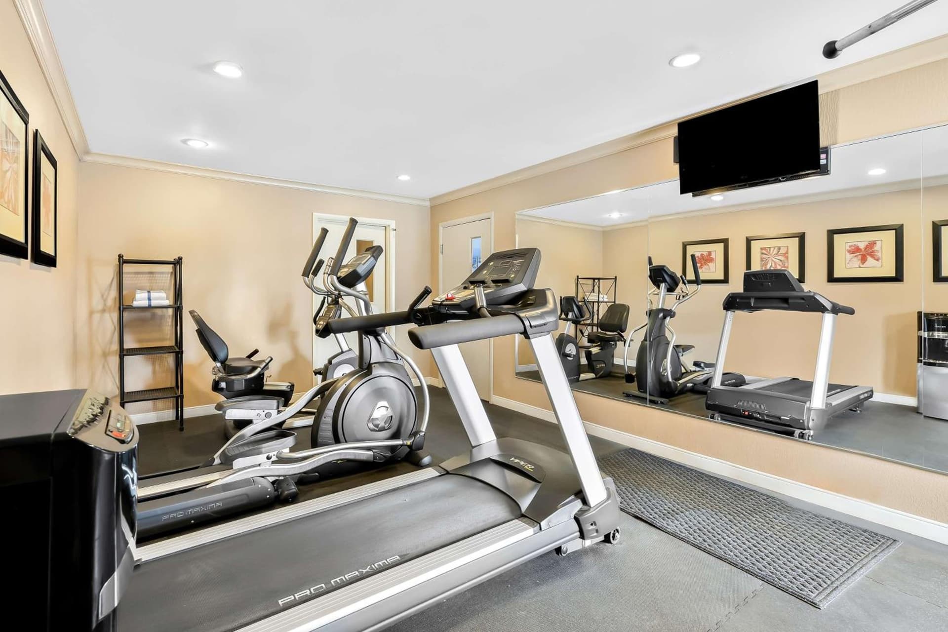 Best Western Coach House gallery photo in Springfield, MO — image 38