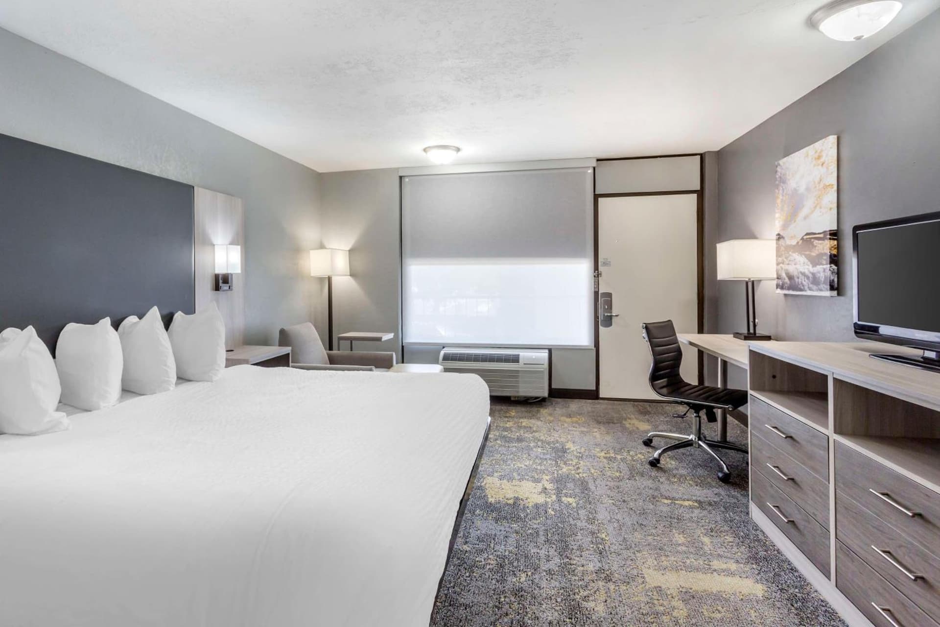 Best Western Plus Weston Inn interior in Logan, UT — gallery photo 2