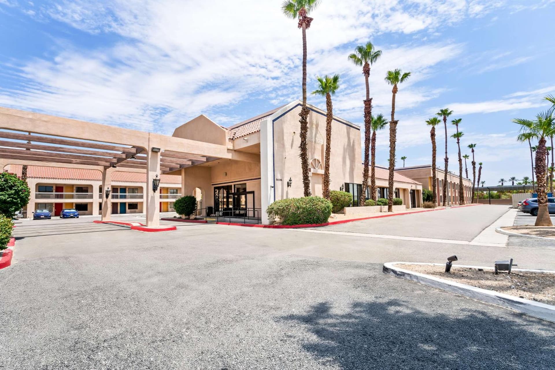 Signature Indio I-10 Coachella Valley by Sonesta — hotel in Indio, California