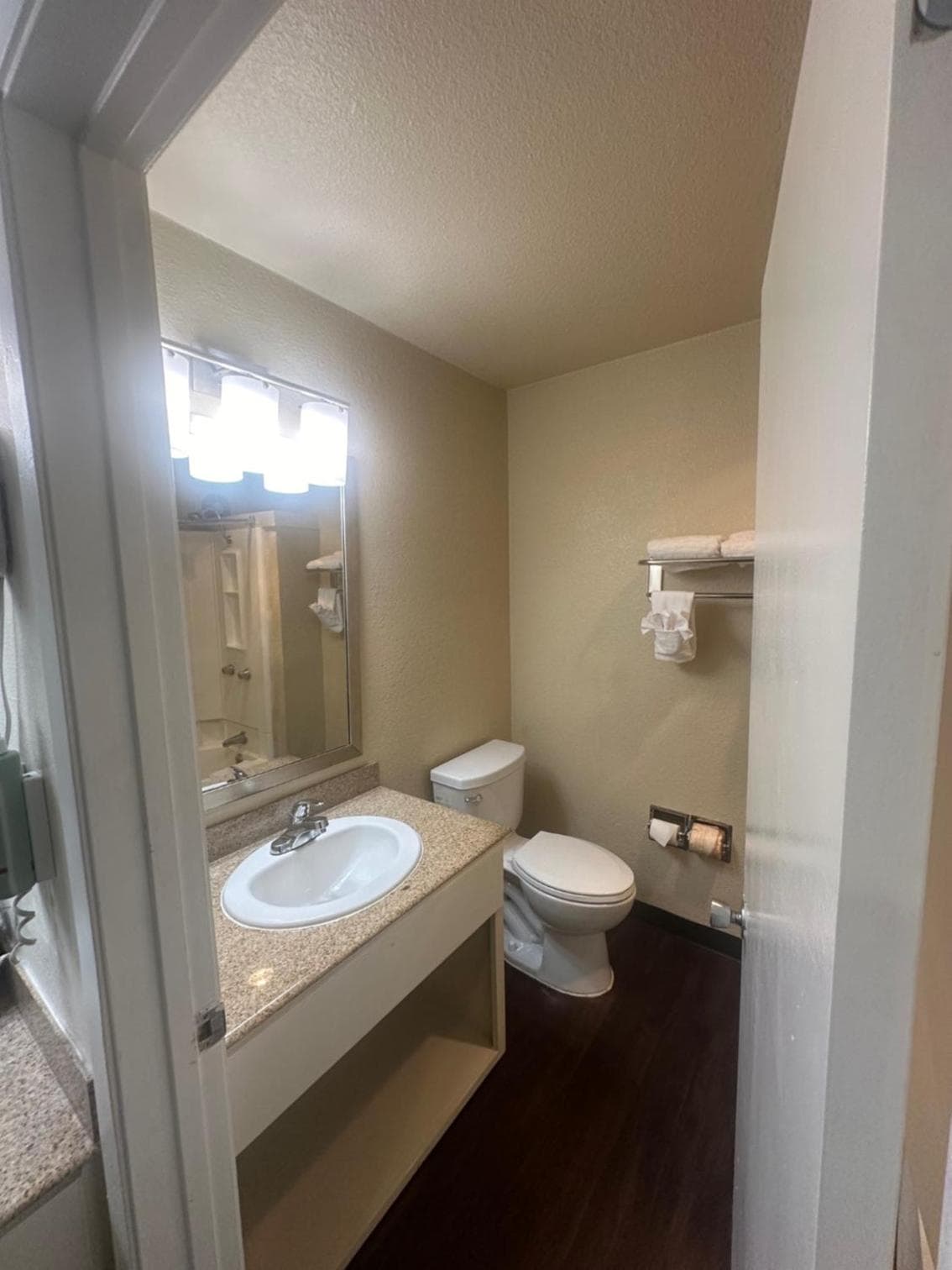 Best Western Heritage Inn gallery photo in Vacaville, CA — image 4