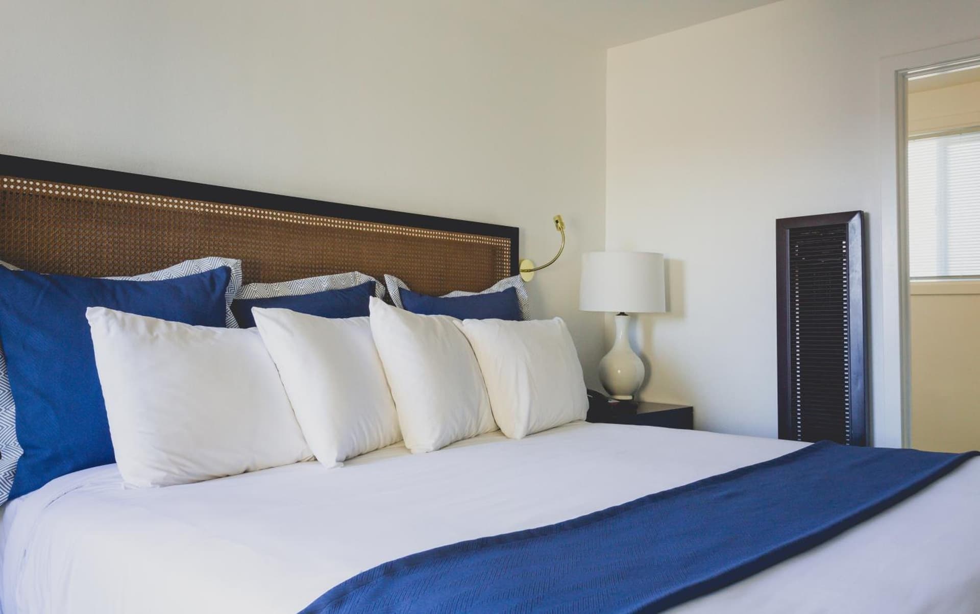 Mylo Hotel gallery photo in Daly City, CA — image 16