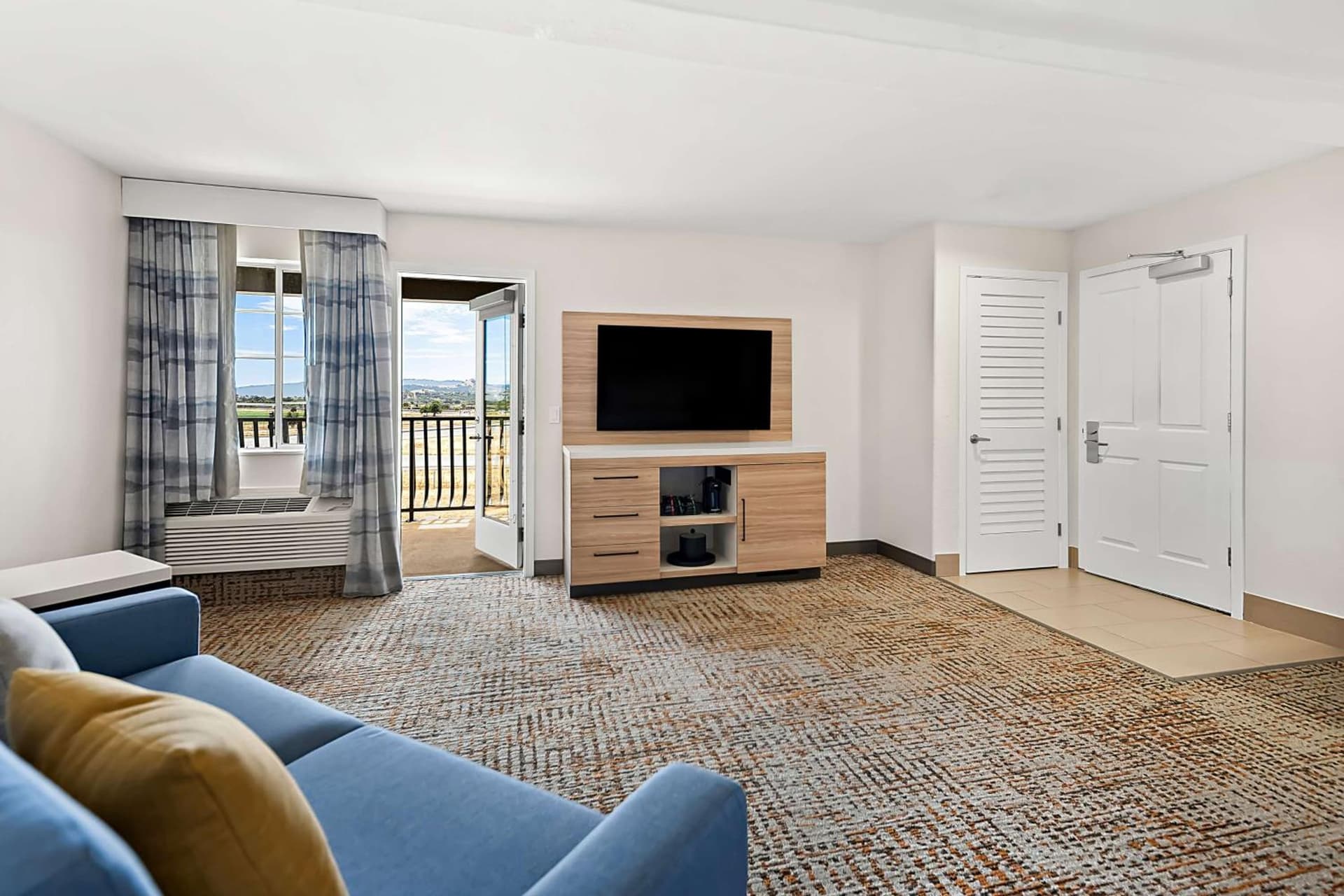 Hampton Inn Morgan Hill gallery photo in Morgan Hill, CA — image 24