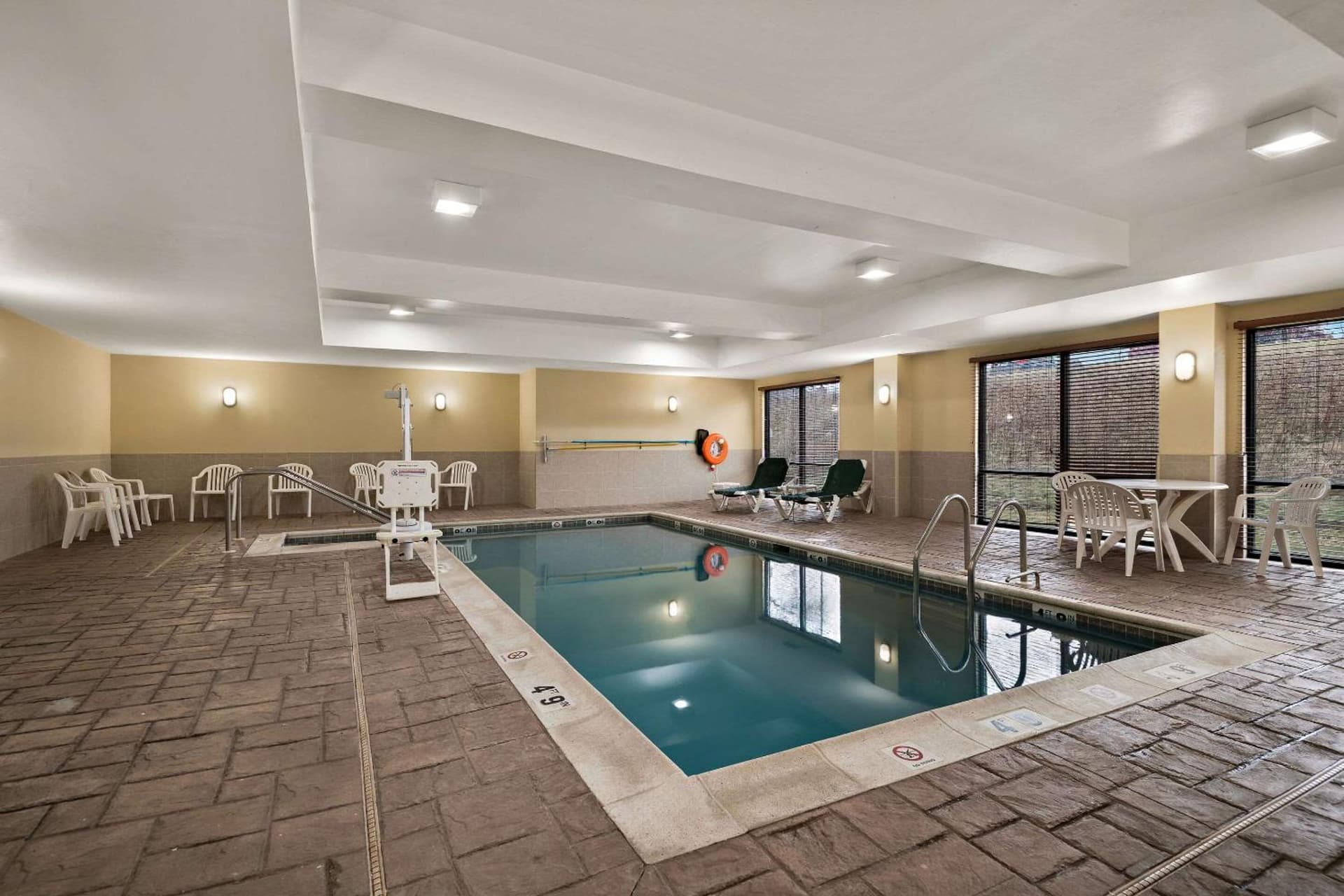 Comfort Suites Hummelstown - Hershey property views in Hummelstown, PA — gallery photo 3