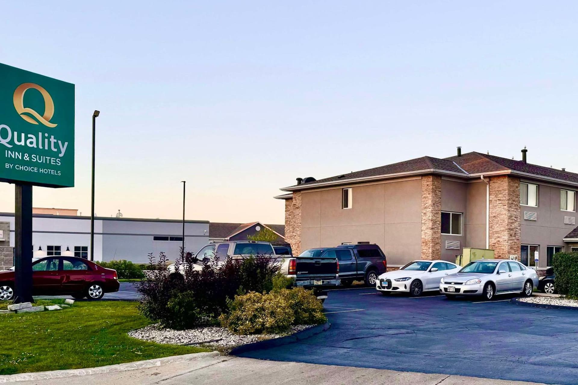 Quality Inn & Suites Green Bay - Ashwaubenon property views in Green Bay, WI — gallery photo 3