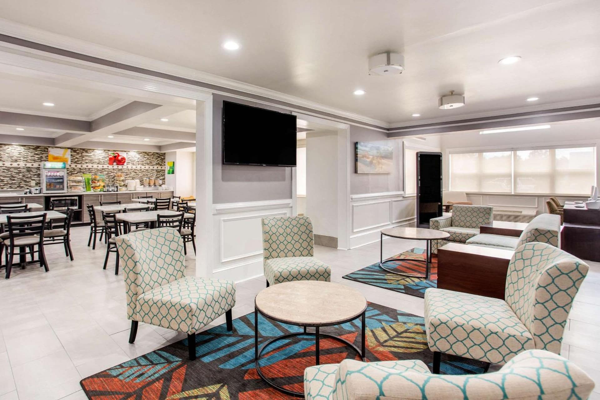 Quality Inn & Suites Myrtle Beach near Outlets property views in Myrtle Beach, SC — gallery photo 3