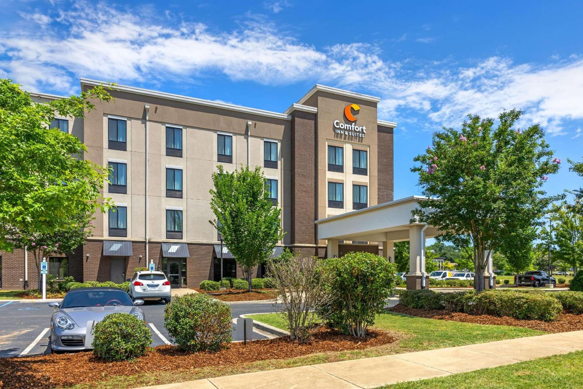 Comfort Inn & Suites At CrossPlex Village gallery photo in Birmingham, AL — image 14