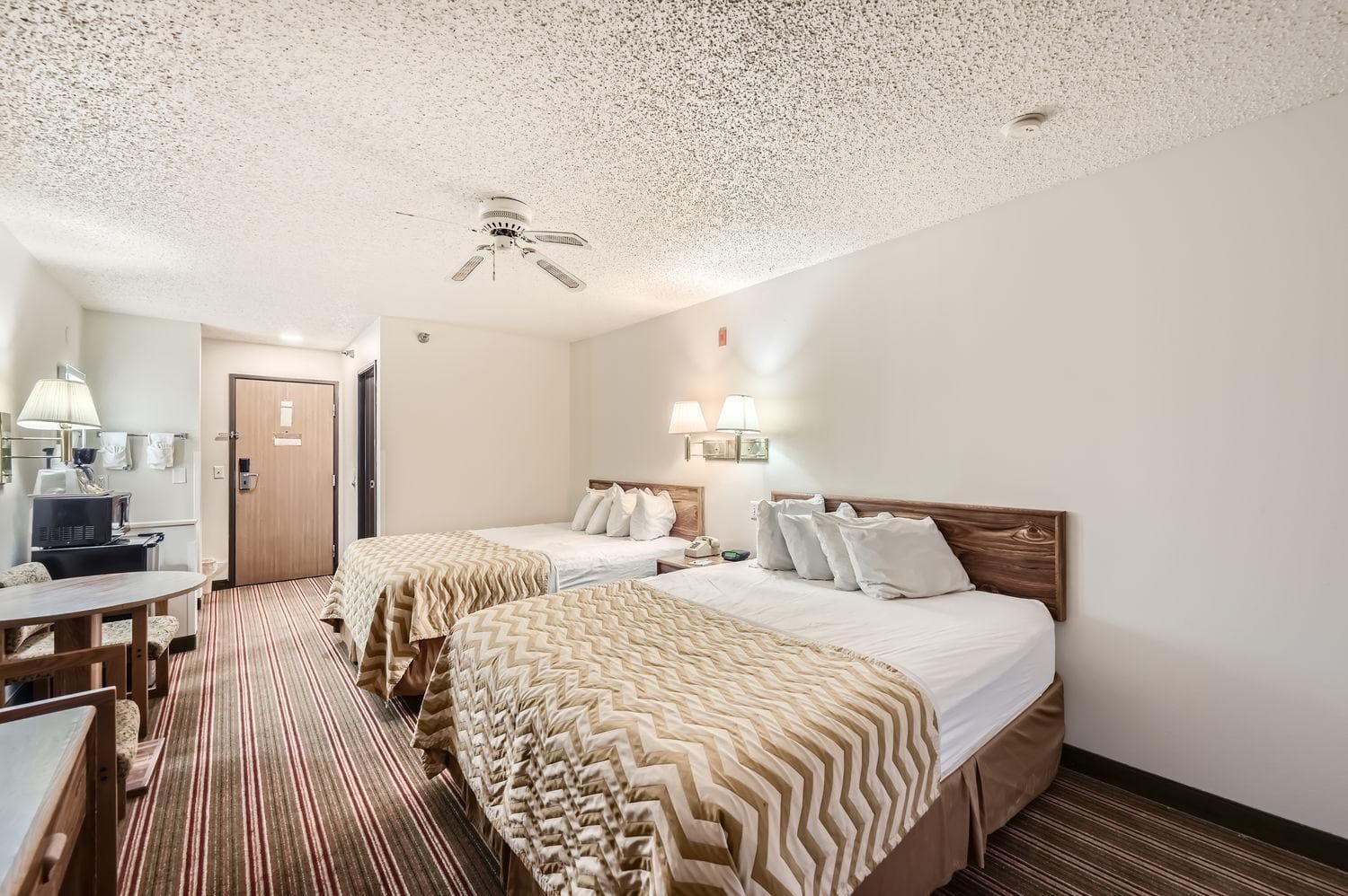 Travelodge by Wyndham Longmont gallery photo in Longmont, CO — image 7