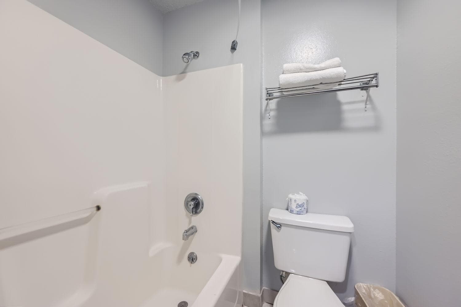 Travelodge by Wyndham Longmont gallery photo in Longmont, CO — image 35