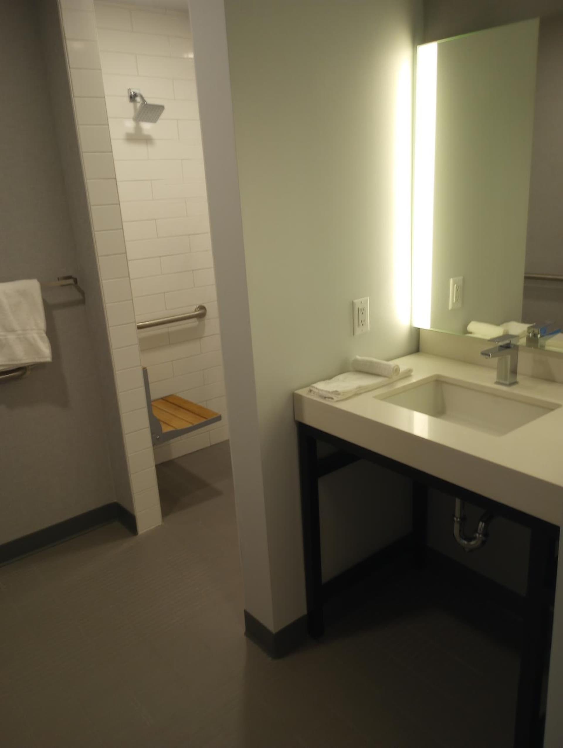 My TRI Suites Reno Sparks interior in Clark — gallery photo 2