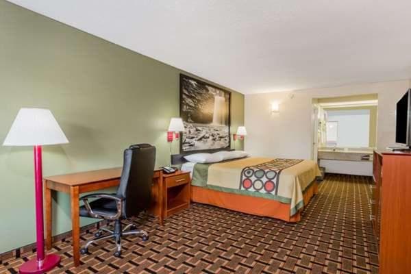 Super 8 interior in Stafford — gallery photo 2