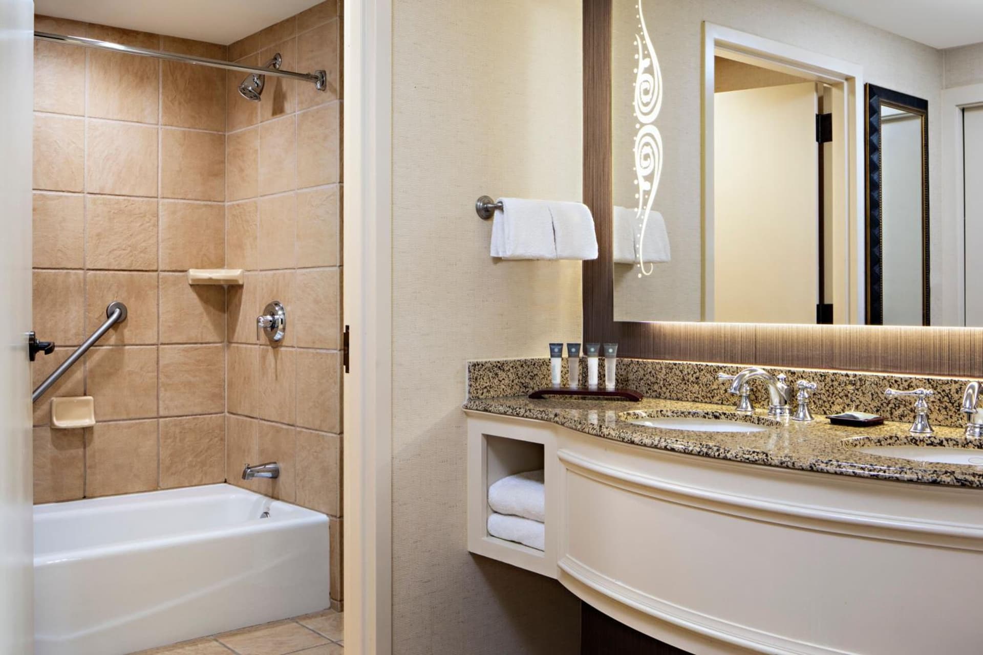 Gaylord Texan Resort and Convention Center gallery photo in Grapevine, TX — image 102