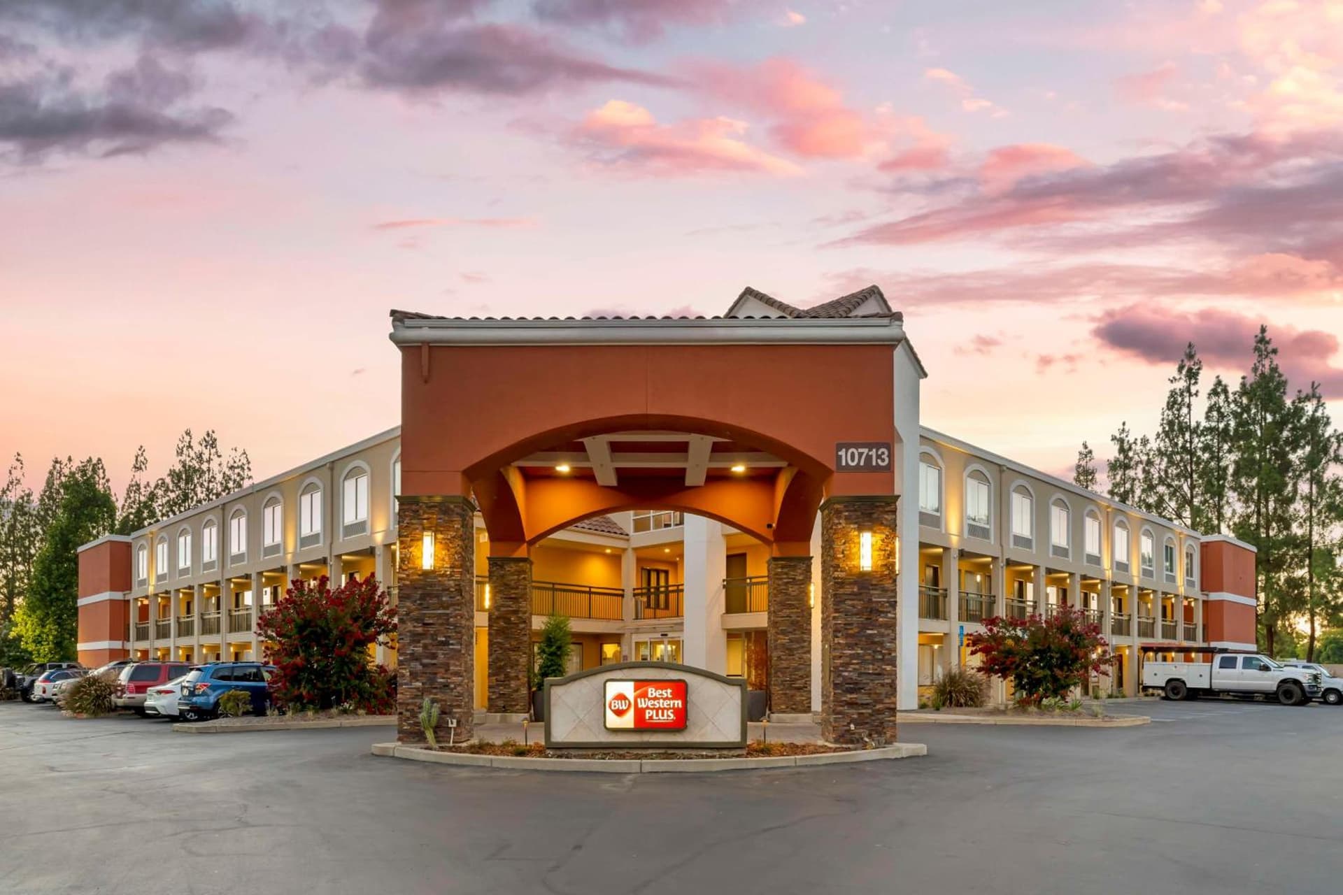 Best Western Plus Rancho Cordova Inn featured exterior or lobby in Rancho Cordova, CA — similar hotel