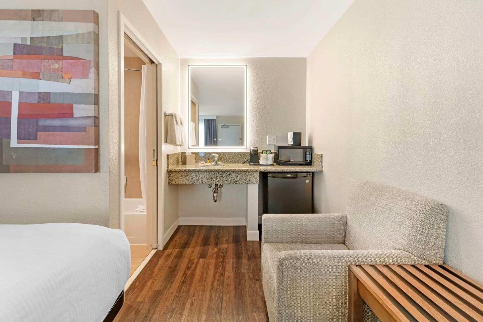 Best Western Plus Rancho Cordova Inn gallery photo in Rancho Cordova, CA — image 22