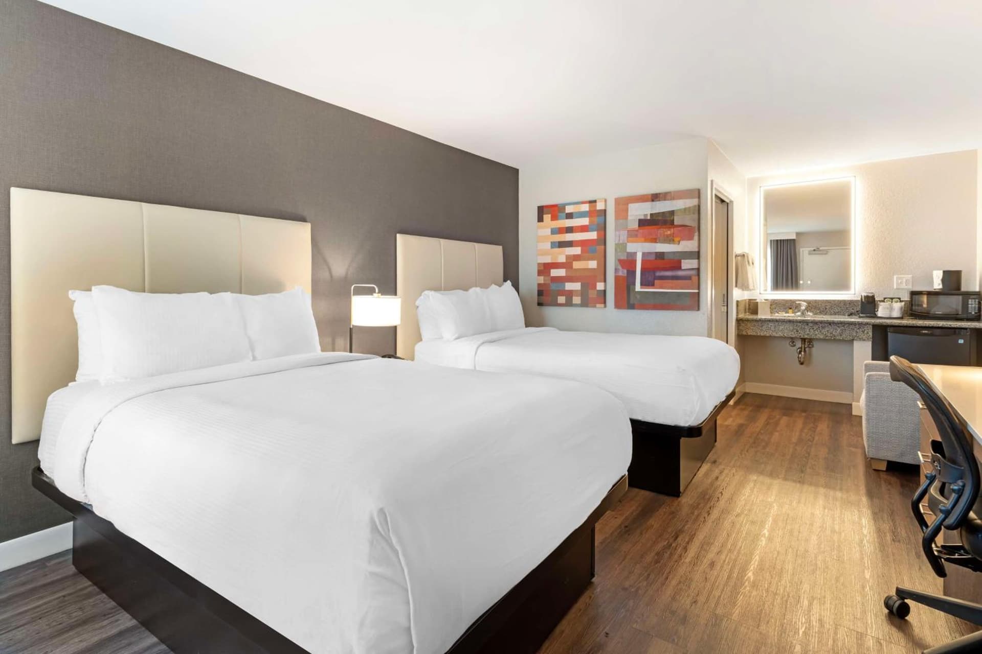 Best Western Plus Rancho Cordova Inn gallery photo in Rancho Cordova, CA — image 24