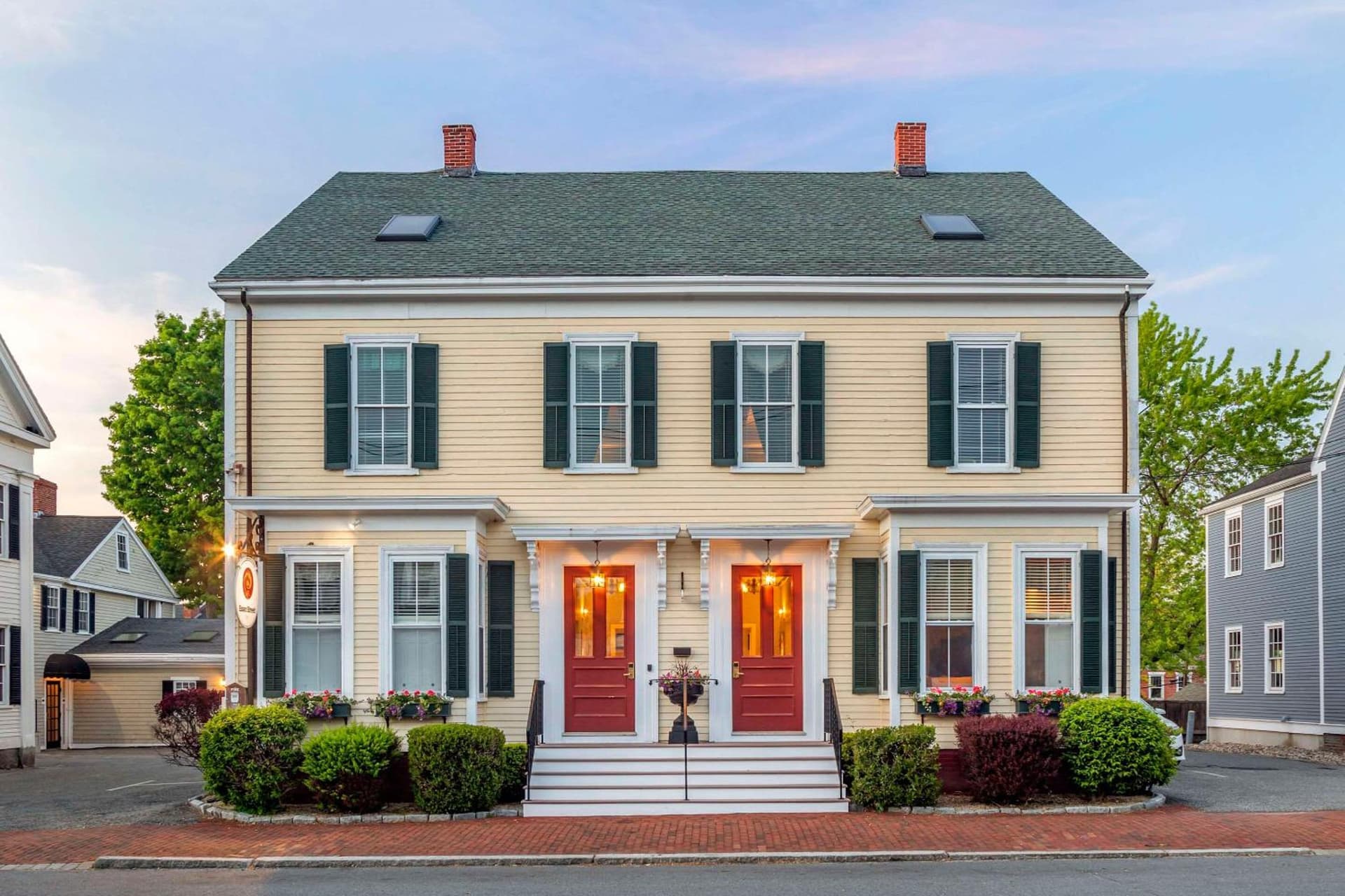 Essex Street Inn & Suites, an Ascend Collection Hotel gallery photo in Newburyport, MA — image 20