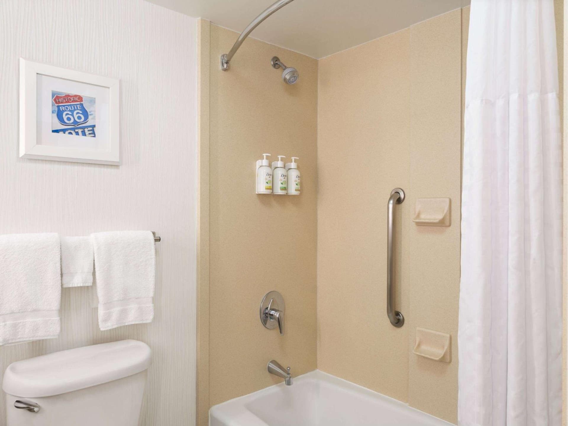 Wingate by Wyndham St Louis Airport gallery photo in Saint Ann, MO — image 21