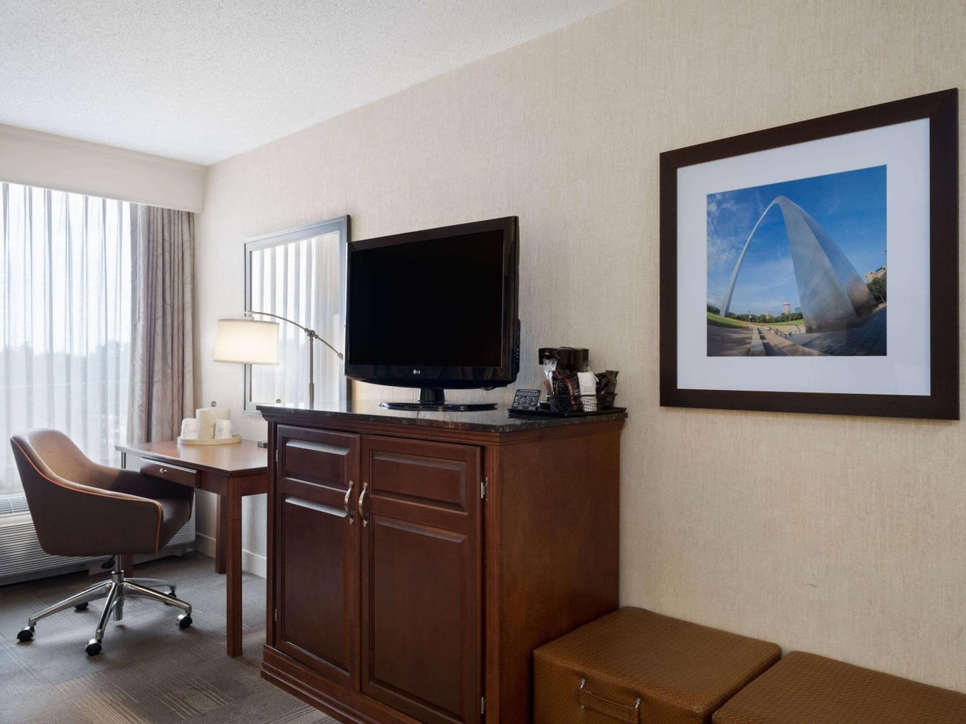 Wingate by Wyndham St Louis Airport gallery photo in Saint Ann, MO — image 9
