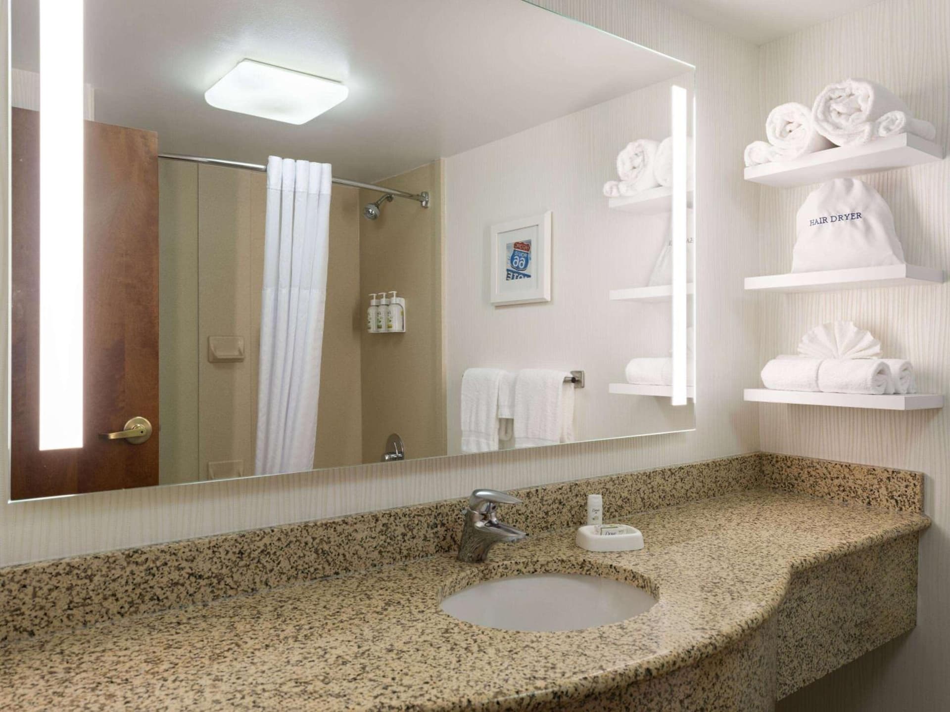 Wingate by Wyndham St Louis Airport gallery photo in Saint Ann, MO — image 32