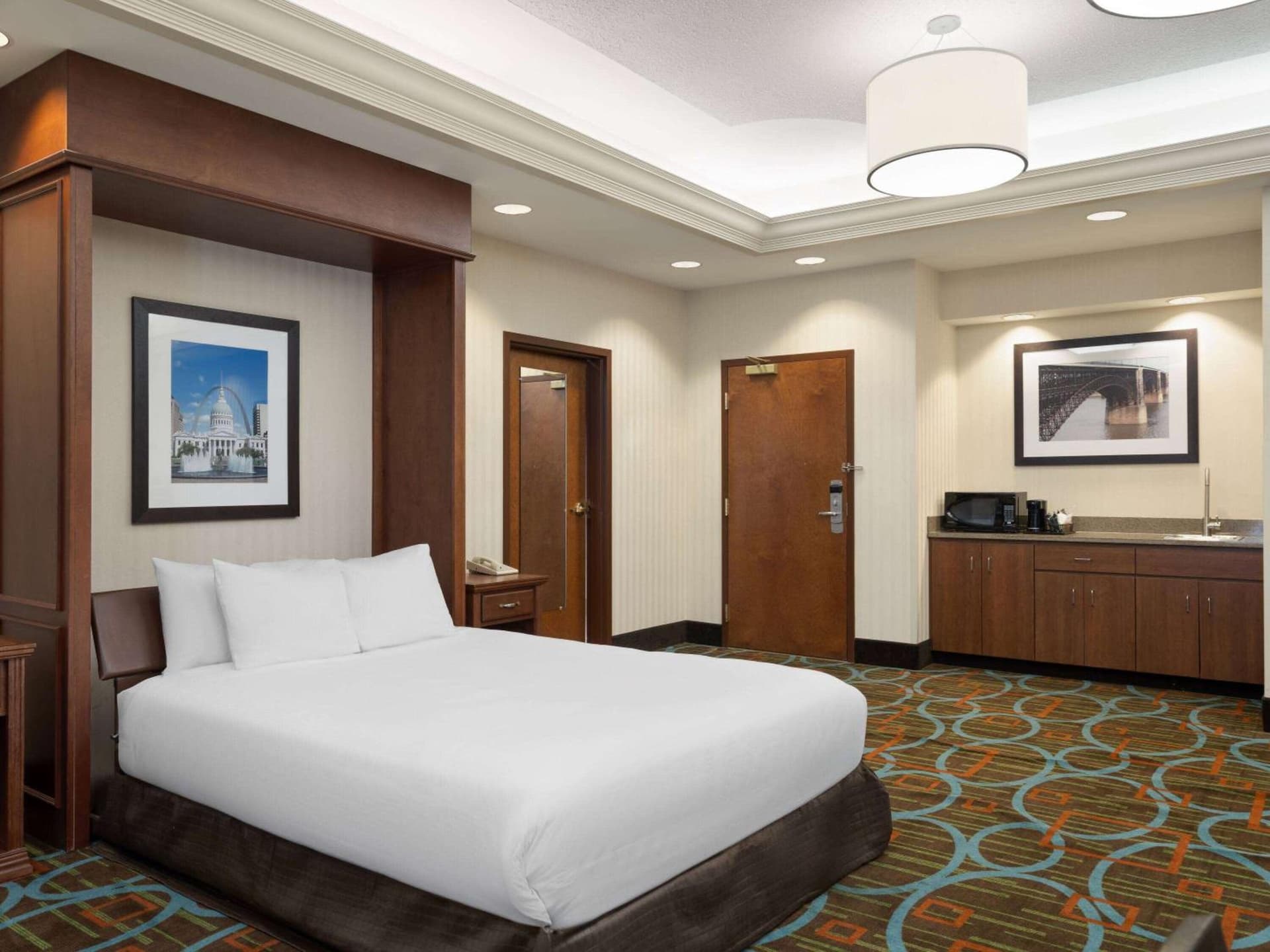 Wingate by Wyndham St Louis Airport gallery photo in Saint Ann, MO — image 26