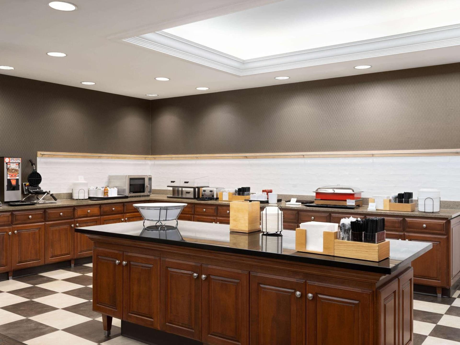 Wingate by Wyndham St Louis Airport gallery photo in Saint Ann, MO — image 12