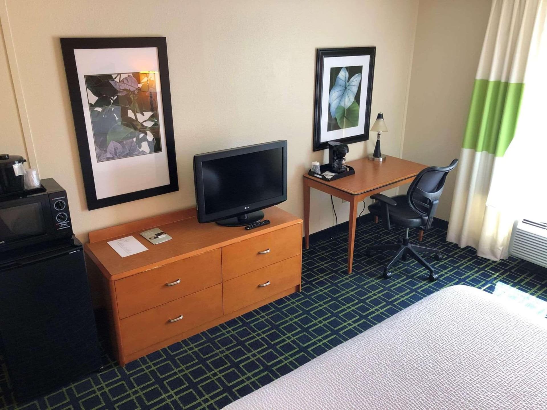 Country Inn & Suites by Radisson, Fayetteville I-95, NC gallery photo in Fayetteville, NC — image 12