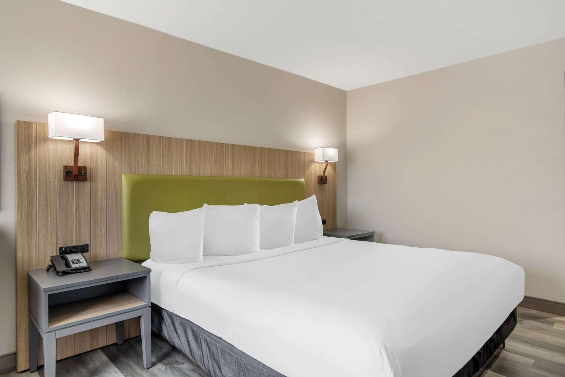 Country Inn & Suites by Radisson, Atlanta Airport South, GA gallery photo in Atlanta, GA — image 37