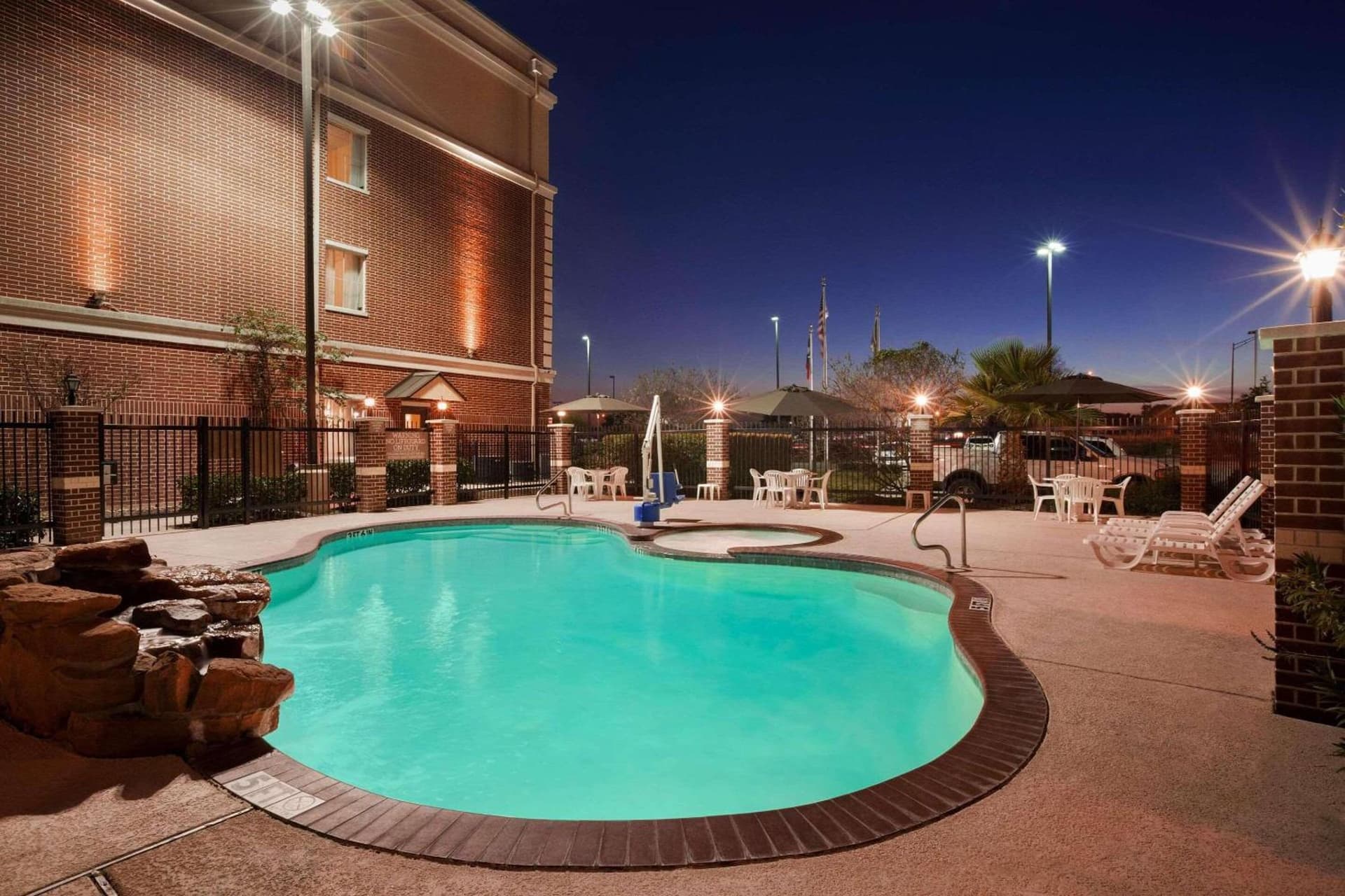 Country Inn & Suites by Radisson, College Station, TX gallery photo in College Station, TX — image 5