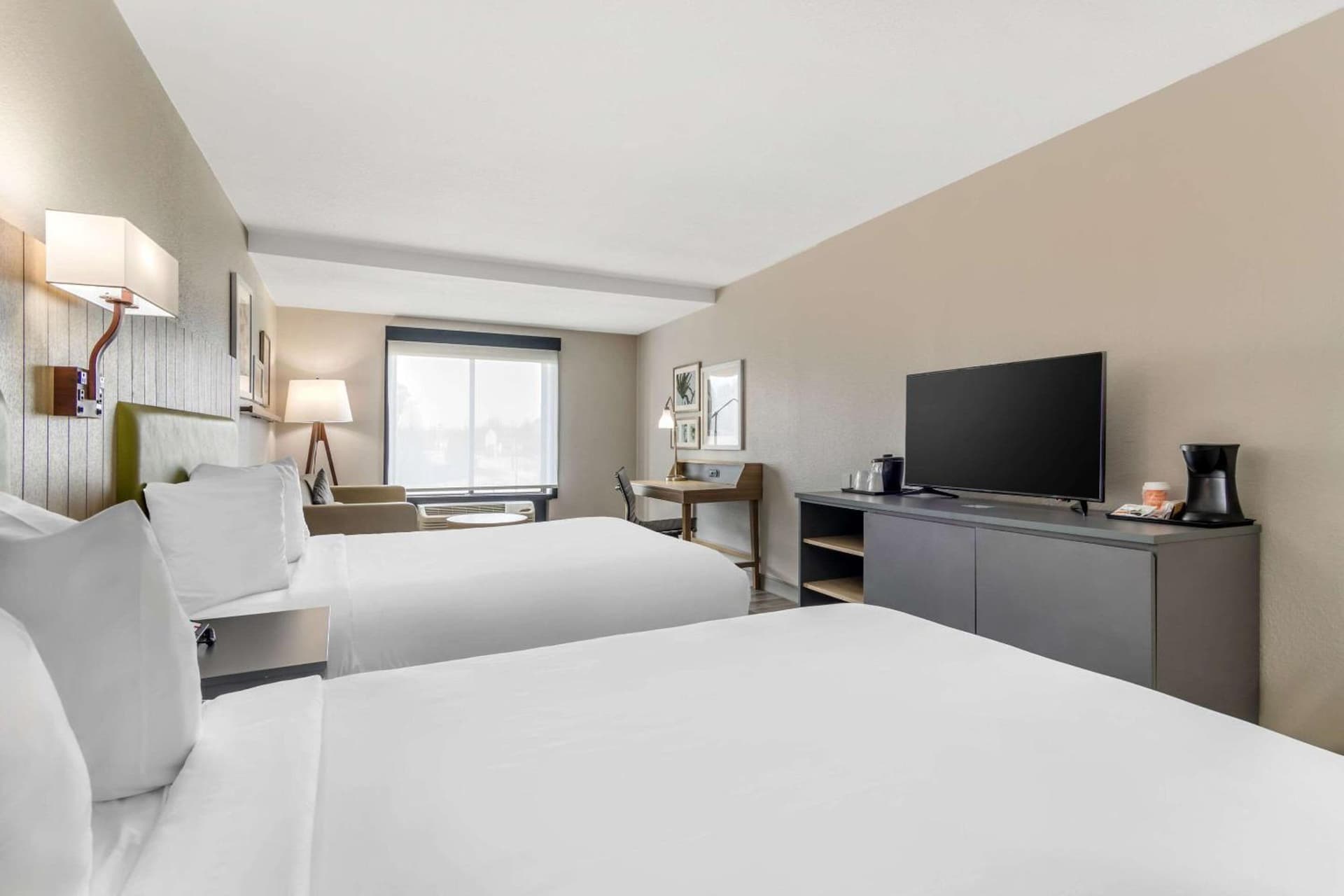 Country Inn & Suites by Radisson, Atlanta Airport South, GA gallery photo in Atlanta, GA — image 45