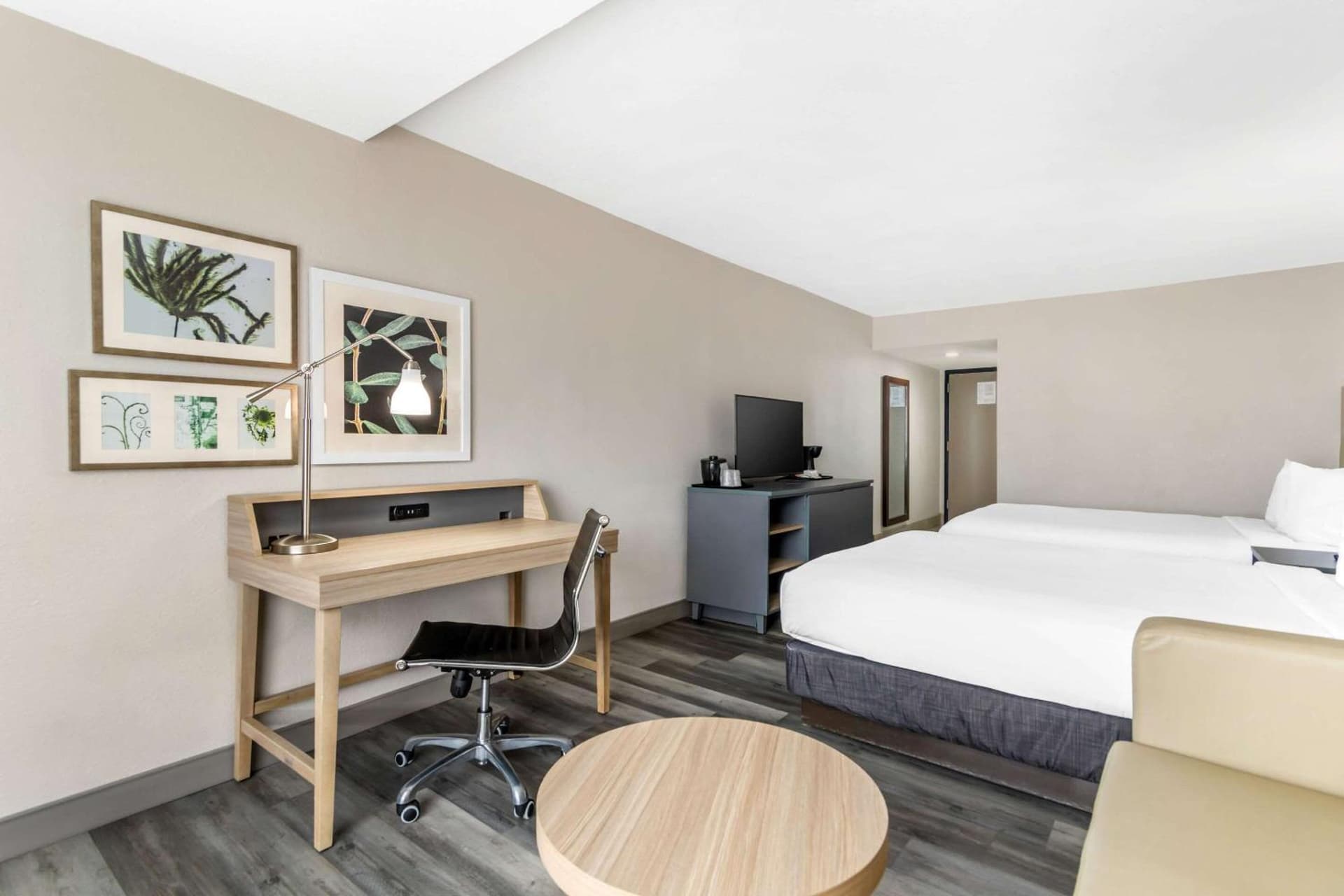 Country Inn & Suites by Radisson, Atlanta Airport South, GA gallery photo in Atlanta, GA — image 28