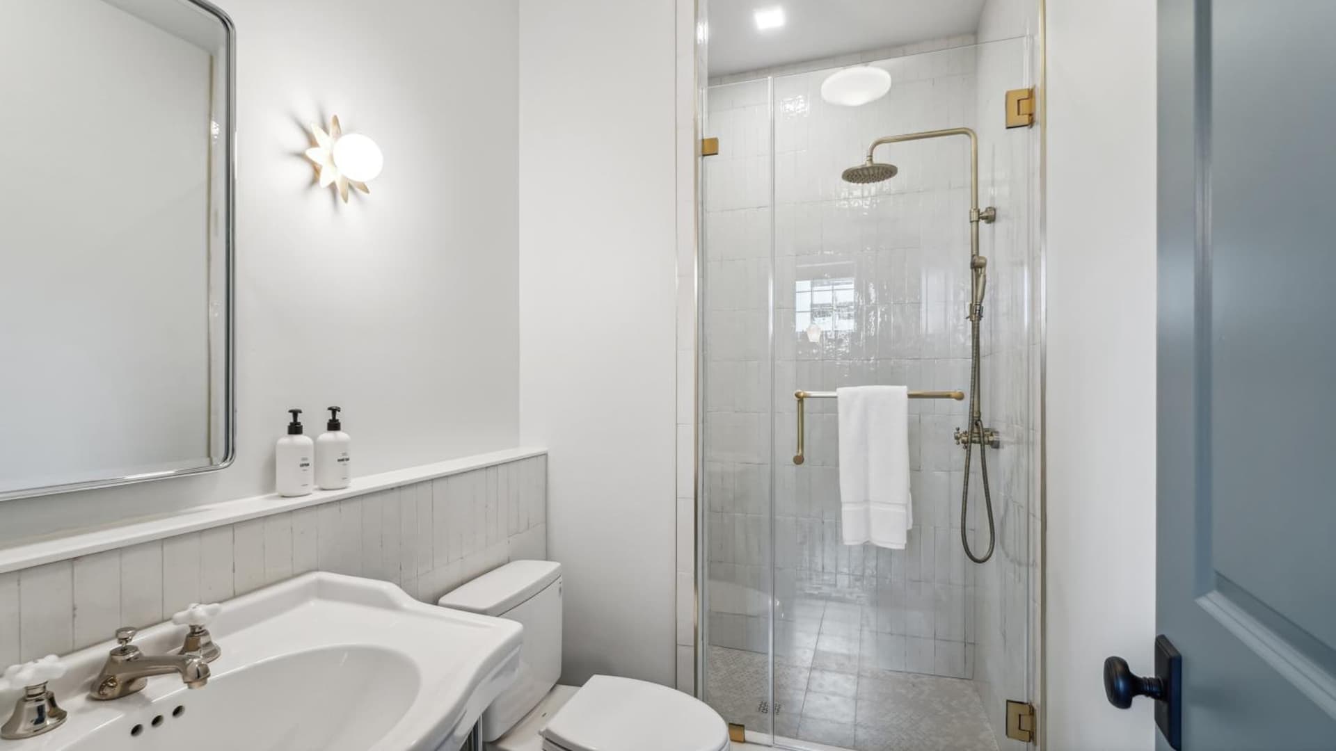 Bonsoir property views in New Orleans, LA — gallery photo 3